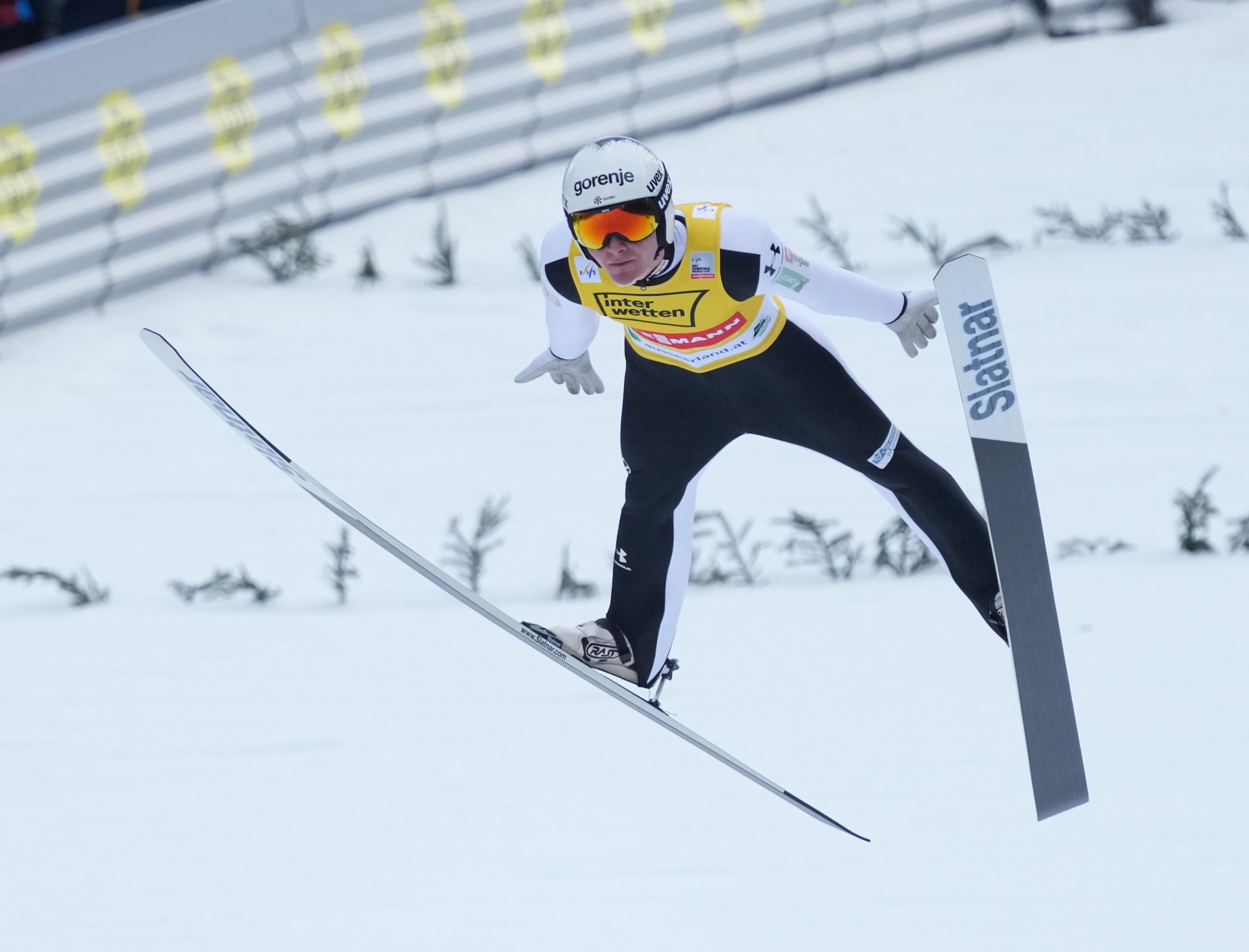 Domen Prevc wurde disqualifiziert.