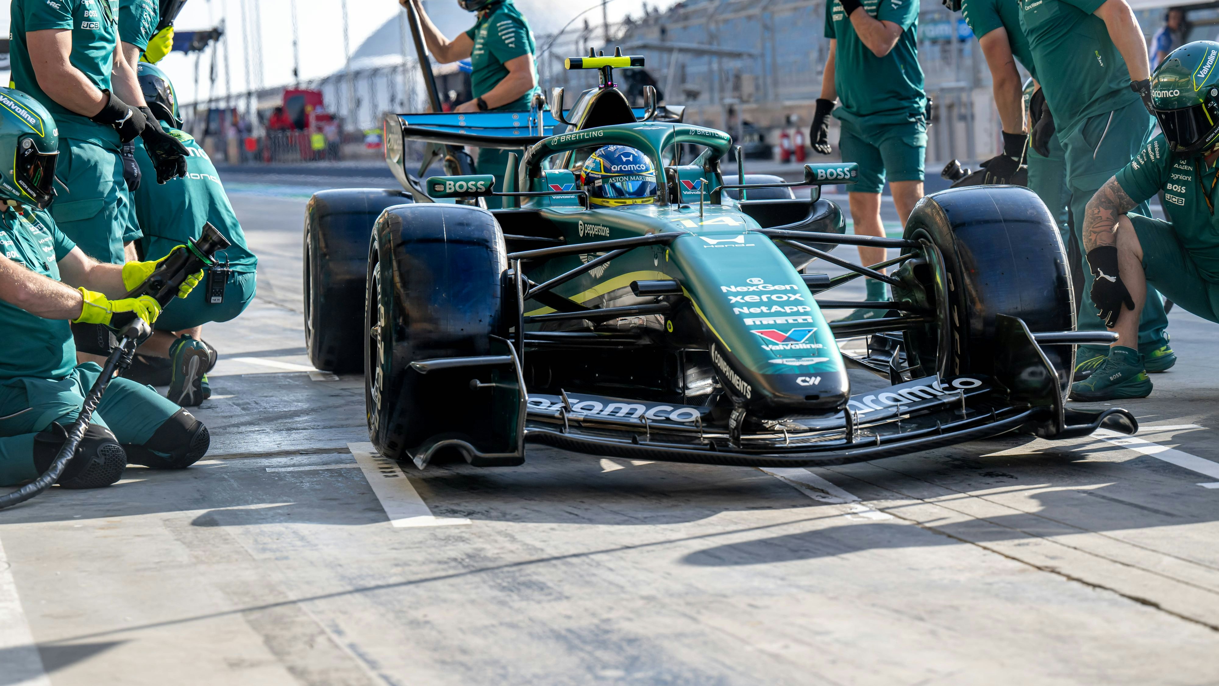 SAKHIR, BAHRAIN: Fernando Alonso, racing for the Aston Martin F1 team during the 2026 Formula 1 Winter Testing at the Bahrain International Circuit in Sakhir, Bahrain