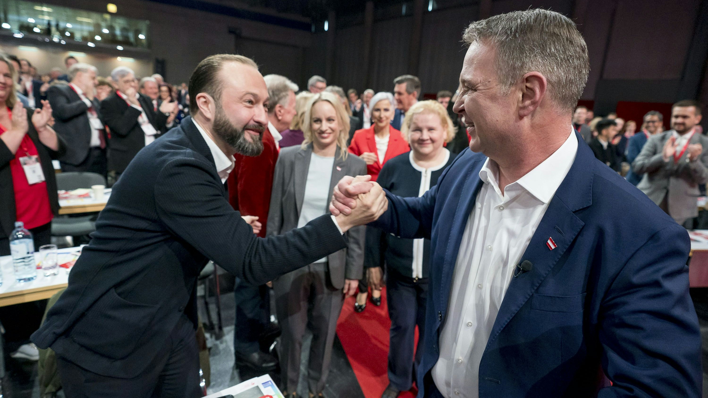 Andreas Babler trifft auf Widersacher Max Lercher: Woll ma uns umarmen.? ...