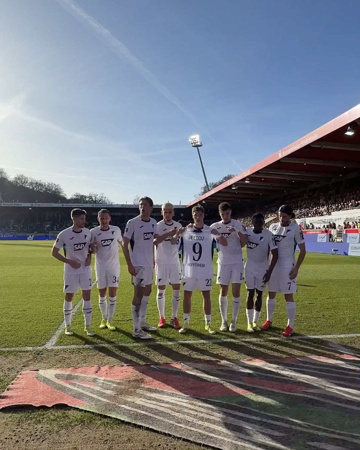 Die rührende Aktion der Spieler um Alex Prass.