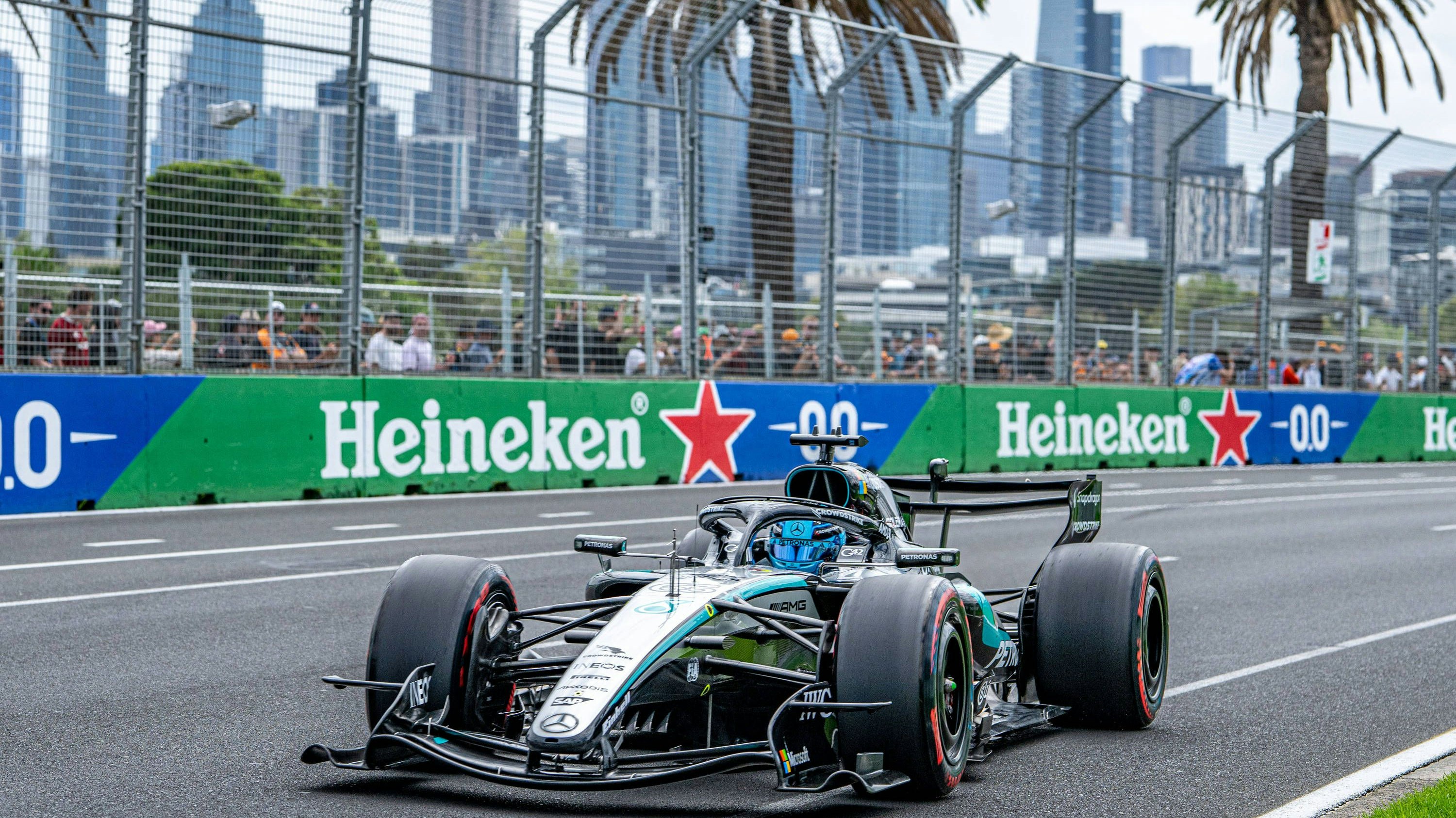 Formula One GP Melbourne Australia. Saturday, March 07, 2026 George Russell 63, Mercedes-AMG Petronas F1 Team Formula One GP Melbourne Australia. Saturday, March 07, 2026 *** Formula One GP Melbourne Australia Saturday, March 07, 2026 George Russell 63, Mercedes AMG Petronas F1 Team Formula One GP Melbourne Australia Saturday, March 07, 2026 Copyright: xBEAUTIFULxSPORTS/Erlhofx