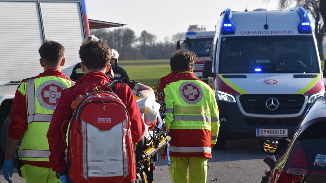 Der Unfall forderte fünf Verletzte.