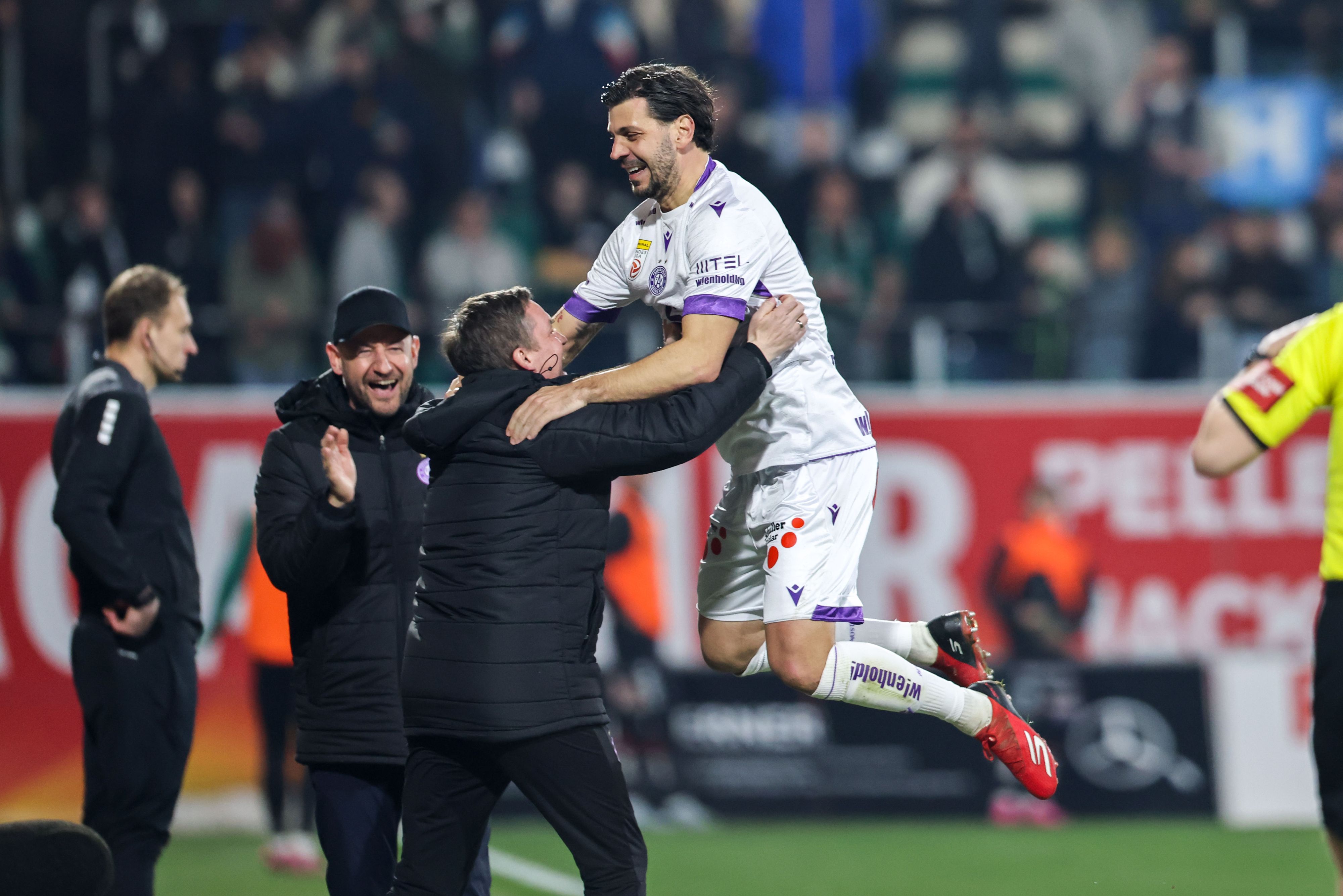 Aleksandar Dragovic traf beim 2:0 gegen Ried.