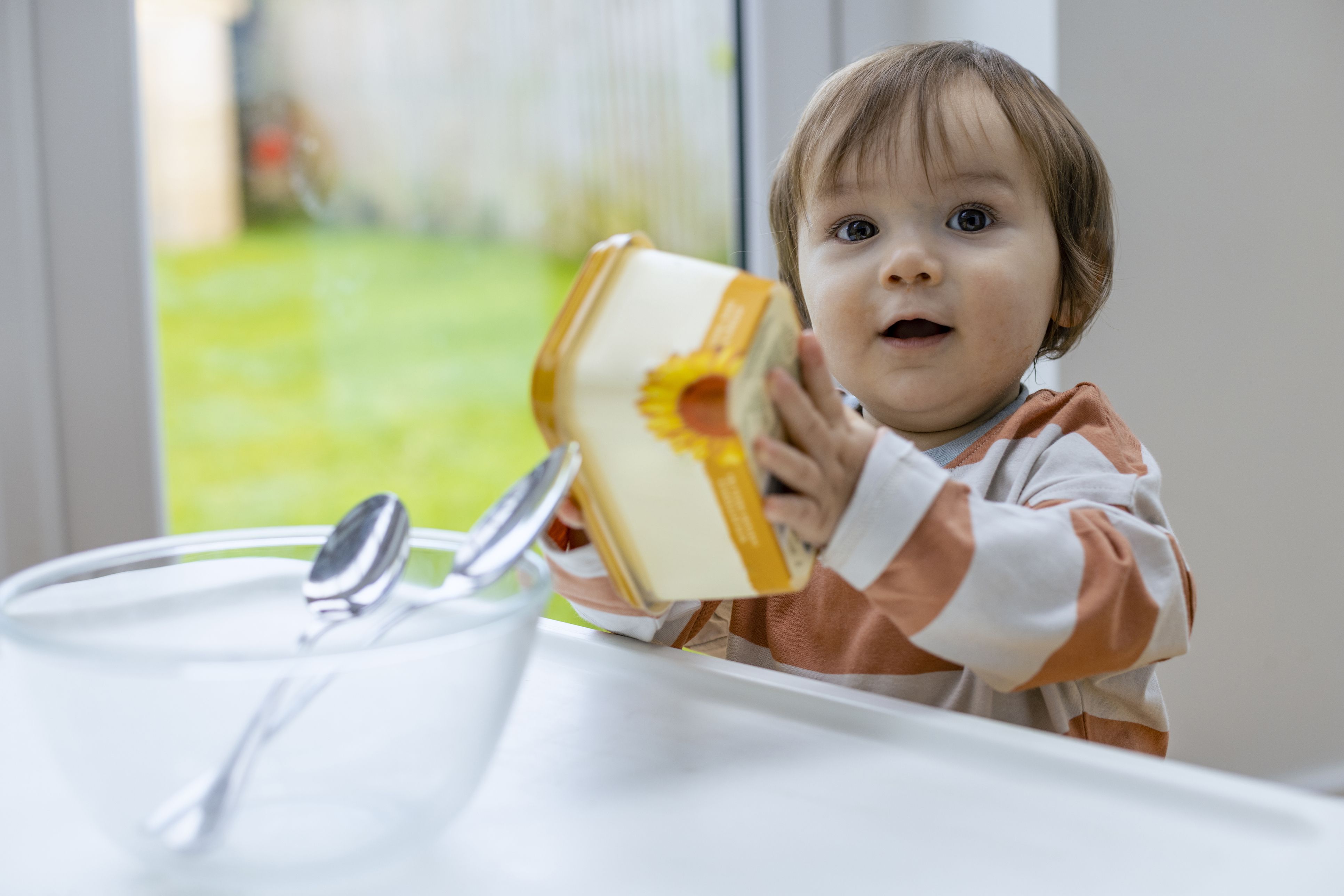 Heute.at - Butter für Babys? Hebamme warnt vor TikTok-Trend