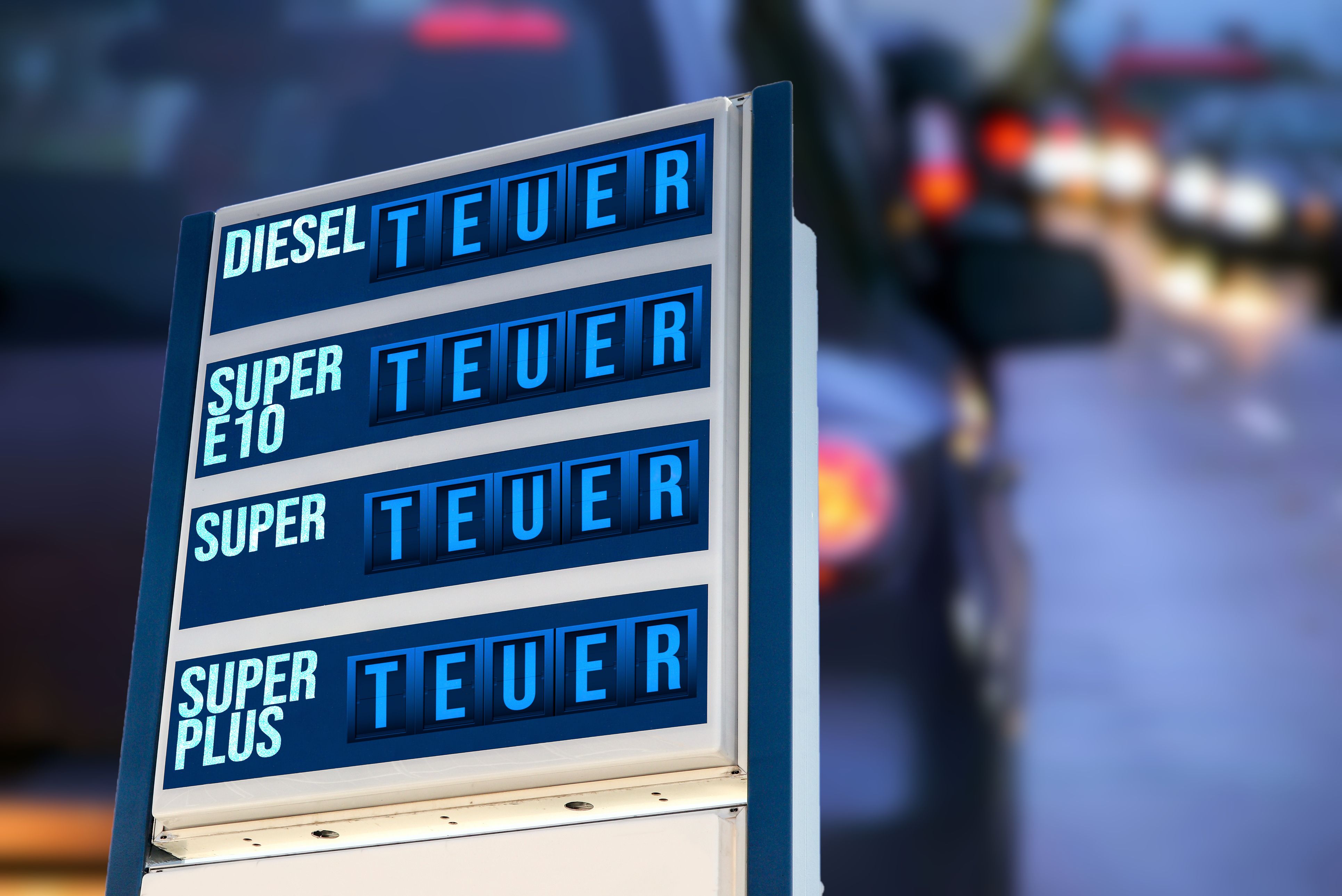 Heute.at - Ölpreis schießt hoch – jetzt droht Tankstellen-Schock