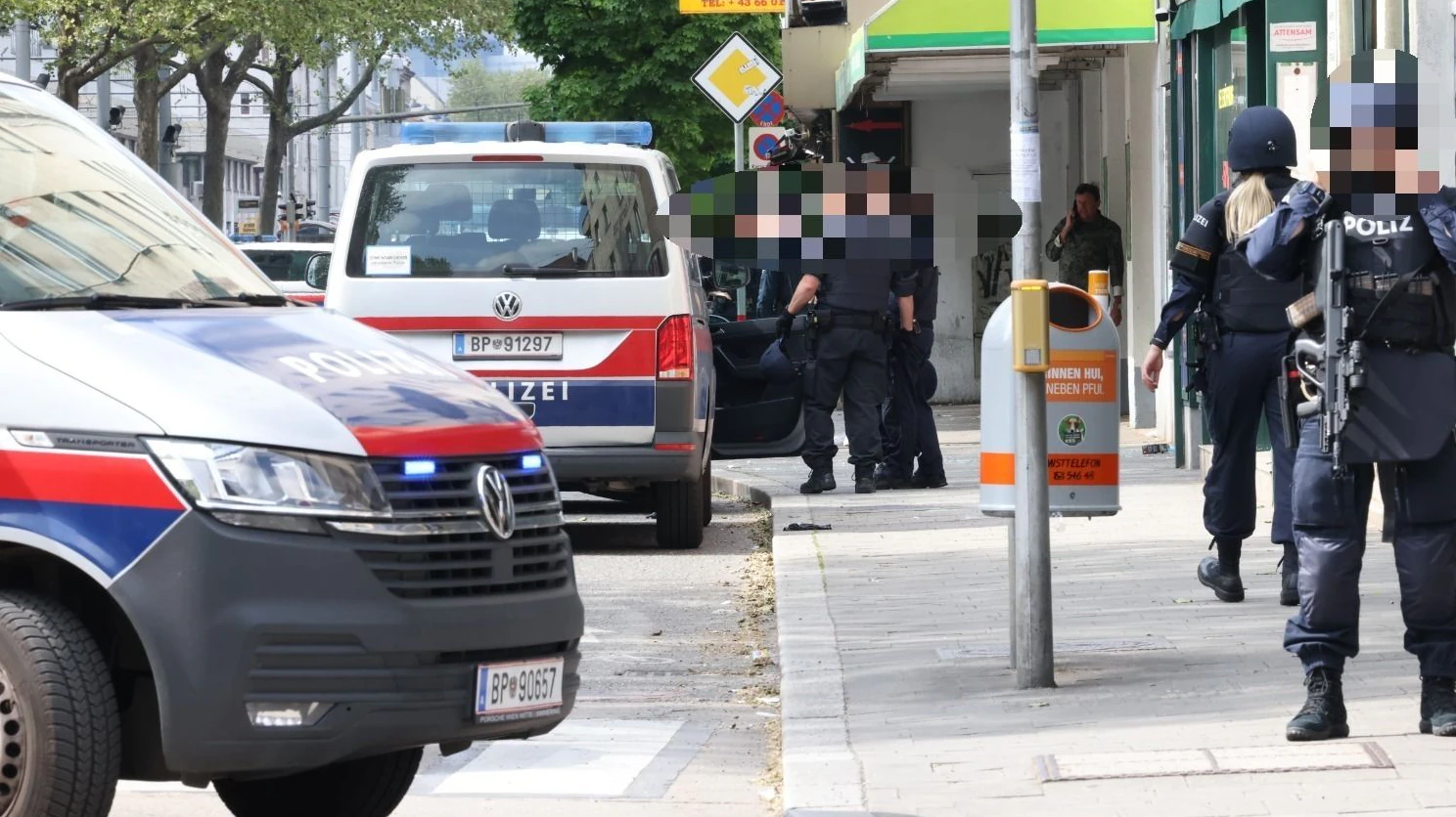 Der Verdächtiger wurde auf offener Straße festgenommen.