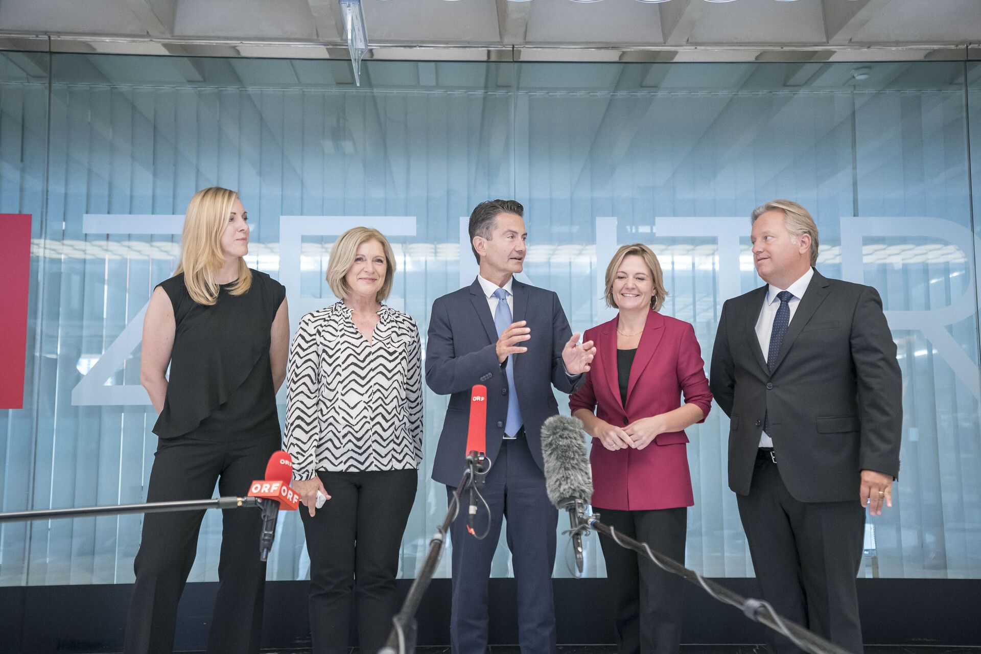 ORF-Urgestein Ingrid Thurnher (im Bild 2. v. l.) übernimmt den Posten von Roland Weißmann. 