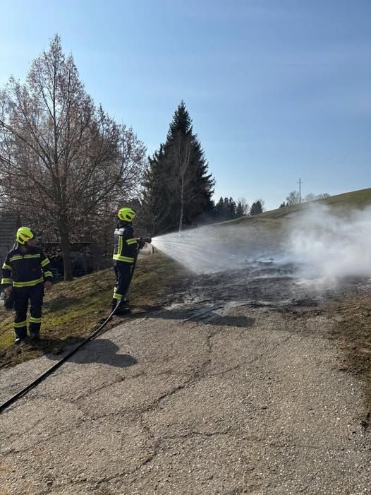 Die Feuerwehren konnten den Brand löschen.