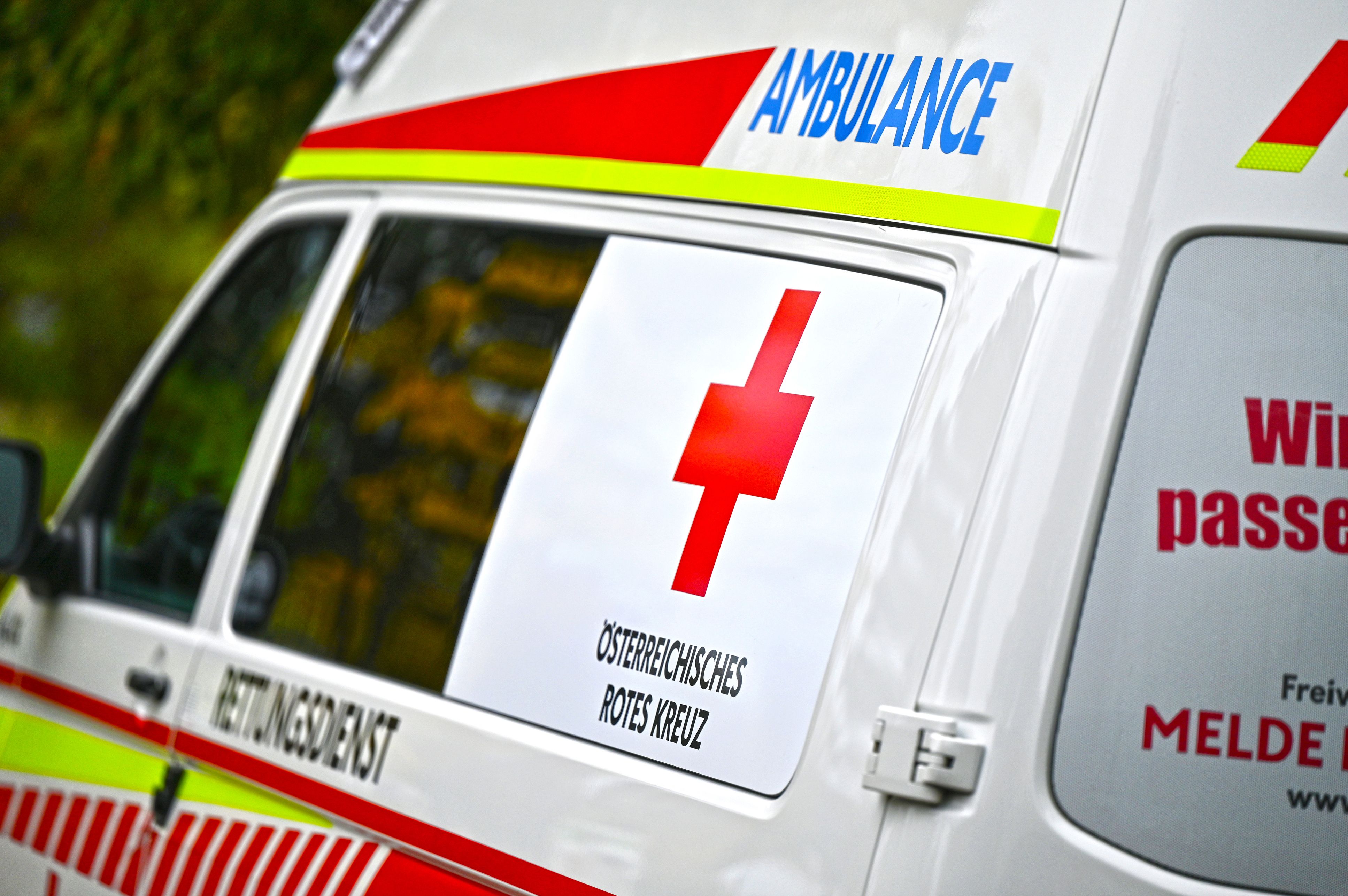 Der Pensionist wurde von den Rettungskräften erstversorgt.