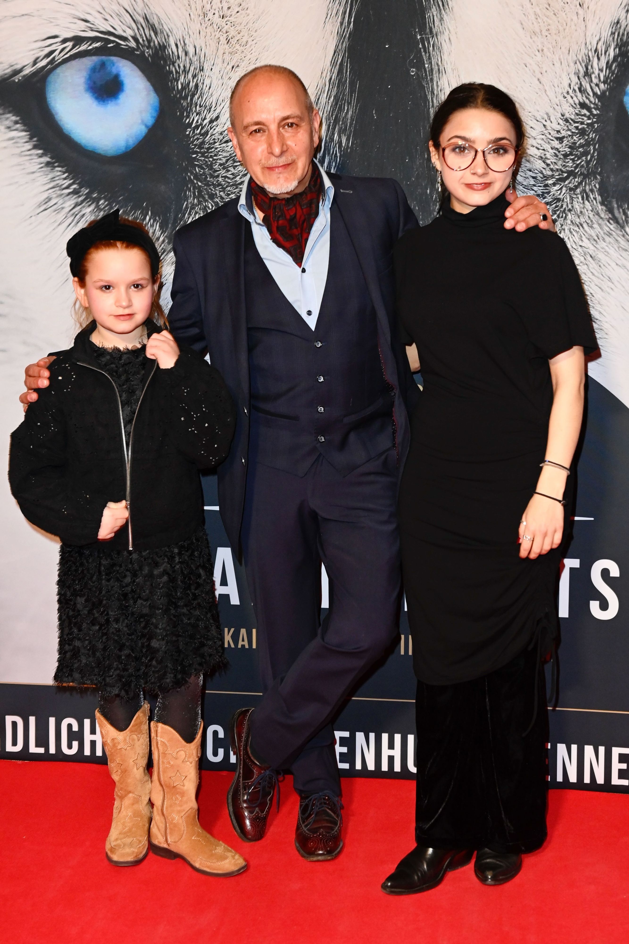 Matilda Ohneck, Erdogan Atalay und Pauletta Pollmann.