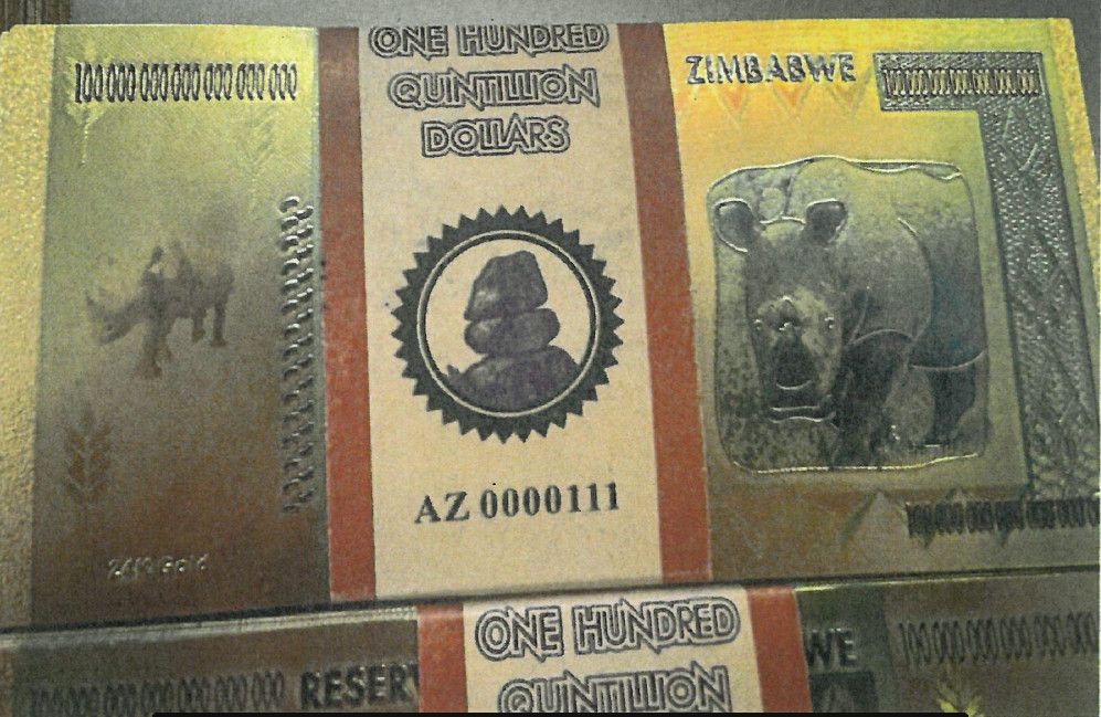 Am Flughafen Zürich wurde ein Schwede beim Zoll mit einem 100-Trillionen-Schein erwischt.