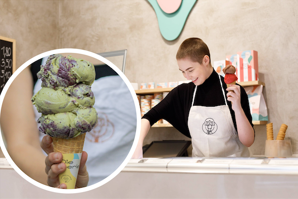 Voll im Treend: Das Waldbeer-Matcha-Eis.