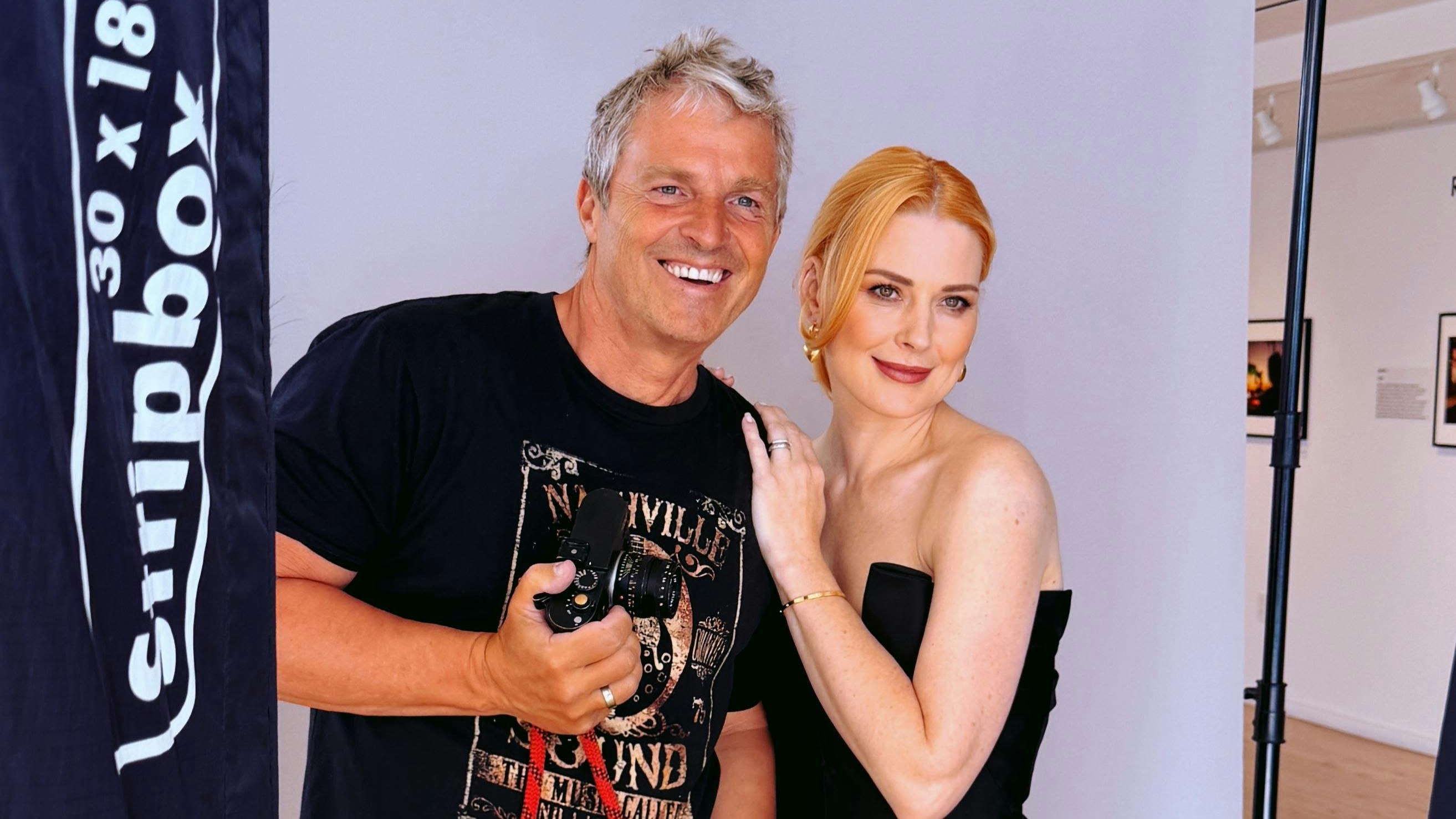 Manfred Baumann mit Netflix-Star Alexandra Breckenridge