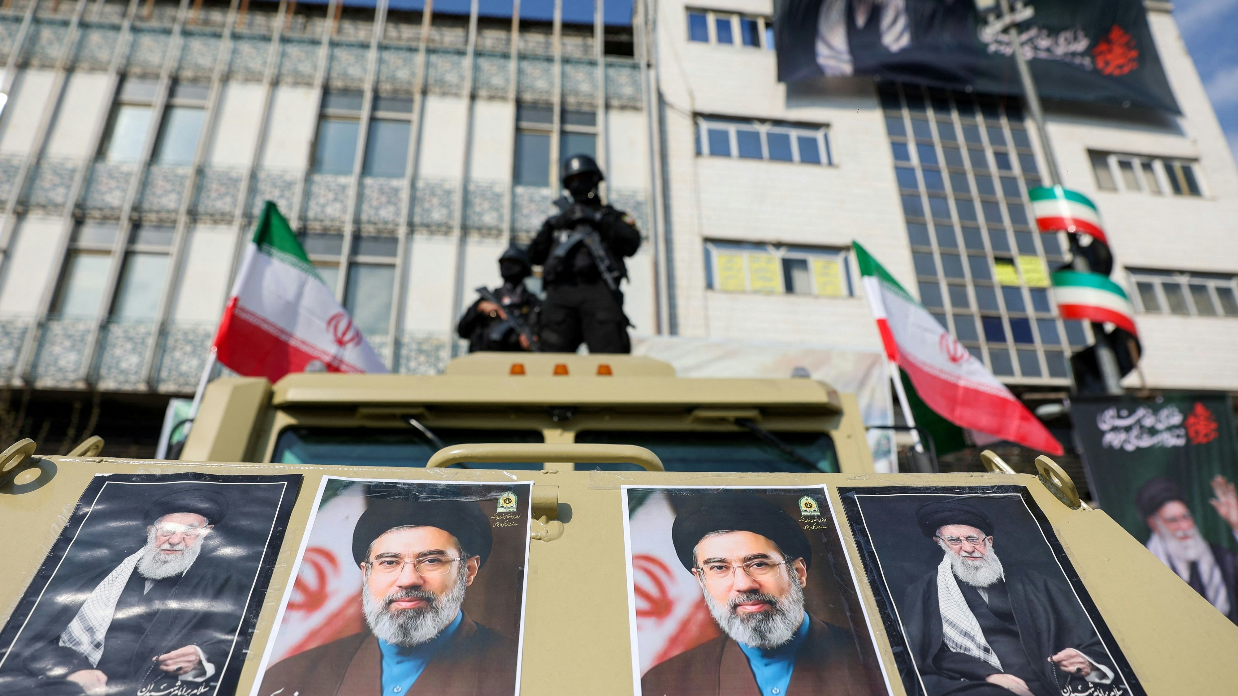 Die Mullah-Medien berichten von immer wilderen Spekulationen.