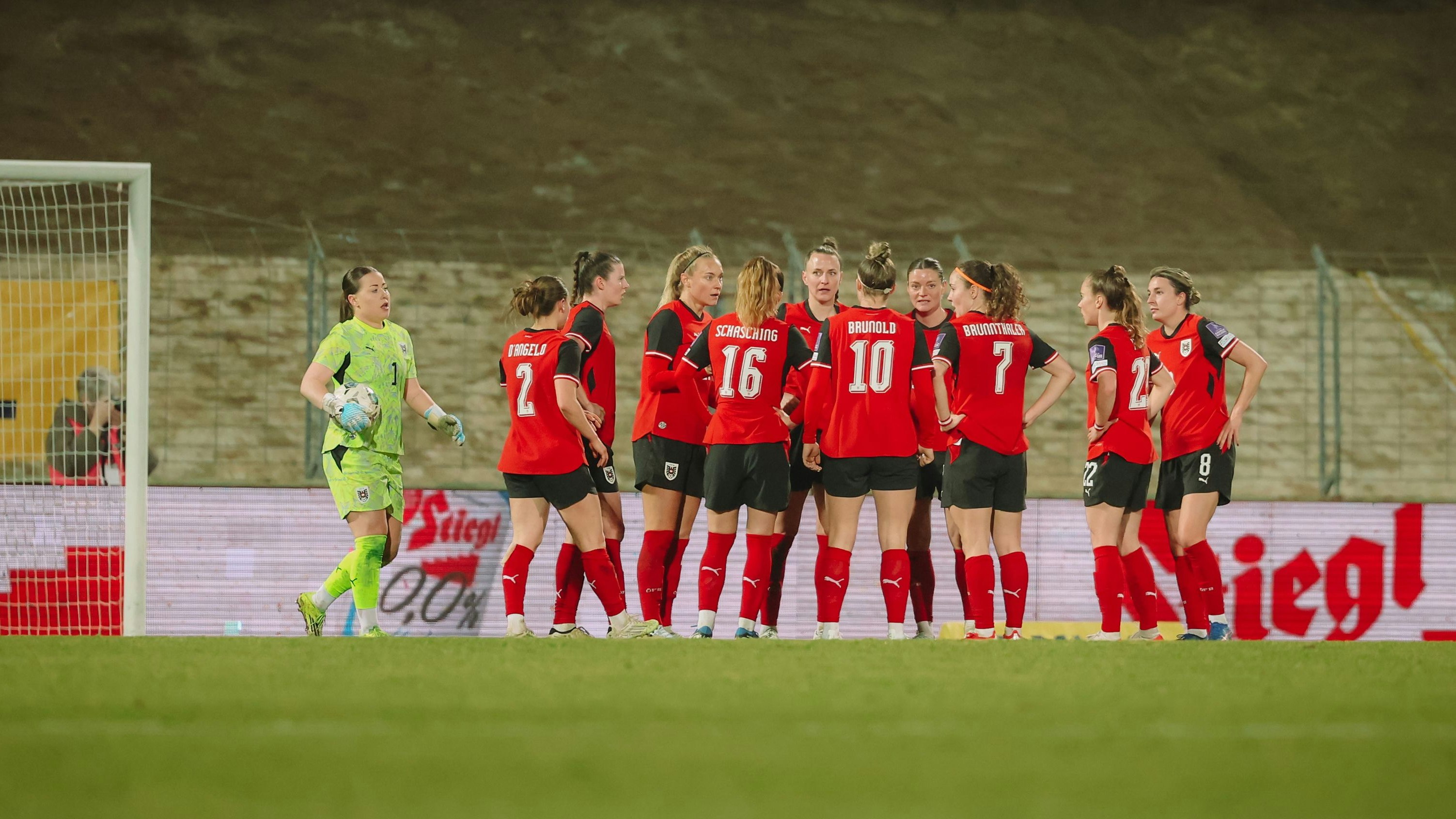 Das Frauen-Nationalteam wird im Rahmen der WM-Qualifikation am 18. April 2026 im Stadion Ried auf Deutschland treffen.