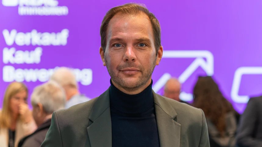 Nino Lutz, s REAL Prokurist und Leiter der Regionen Wien und NÖ Nord/Mitte/Ost