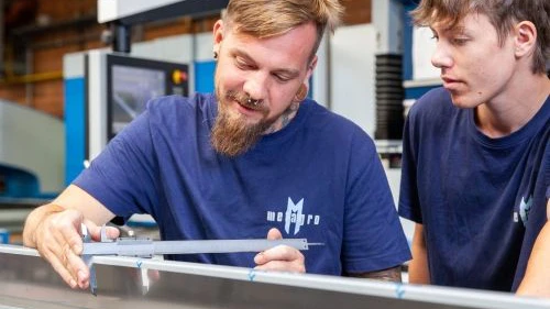 Metagro bildet seit 1975 kontinuierlich Lehrlinge aus.