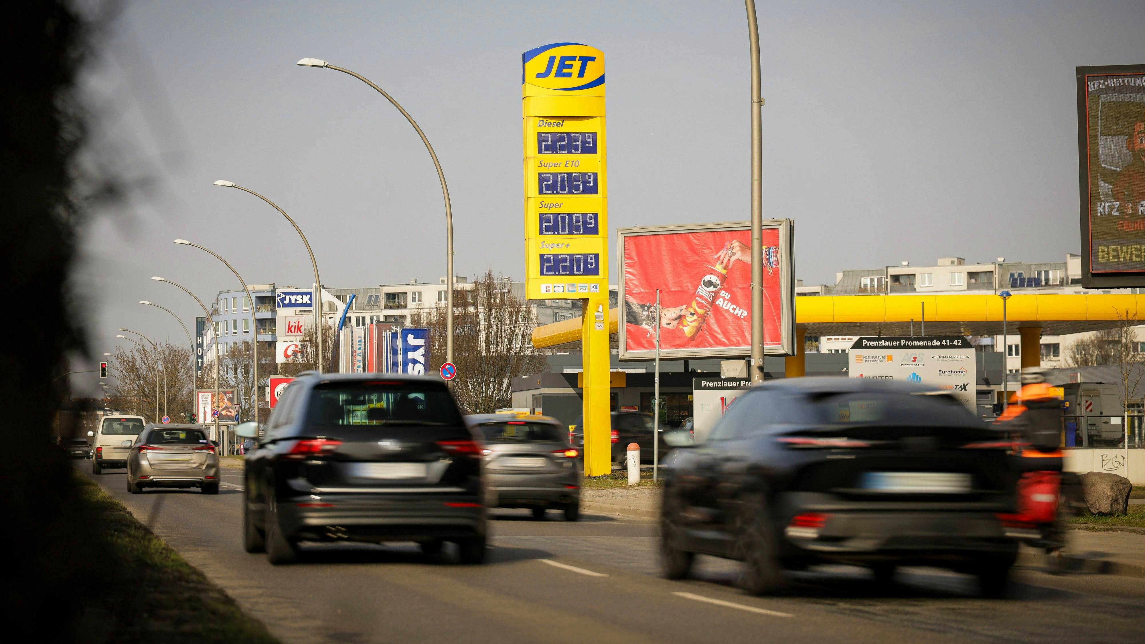 ARBÖ warnt vor Nachteilen bei neuer Spritpreis-Regel