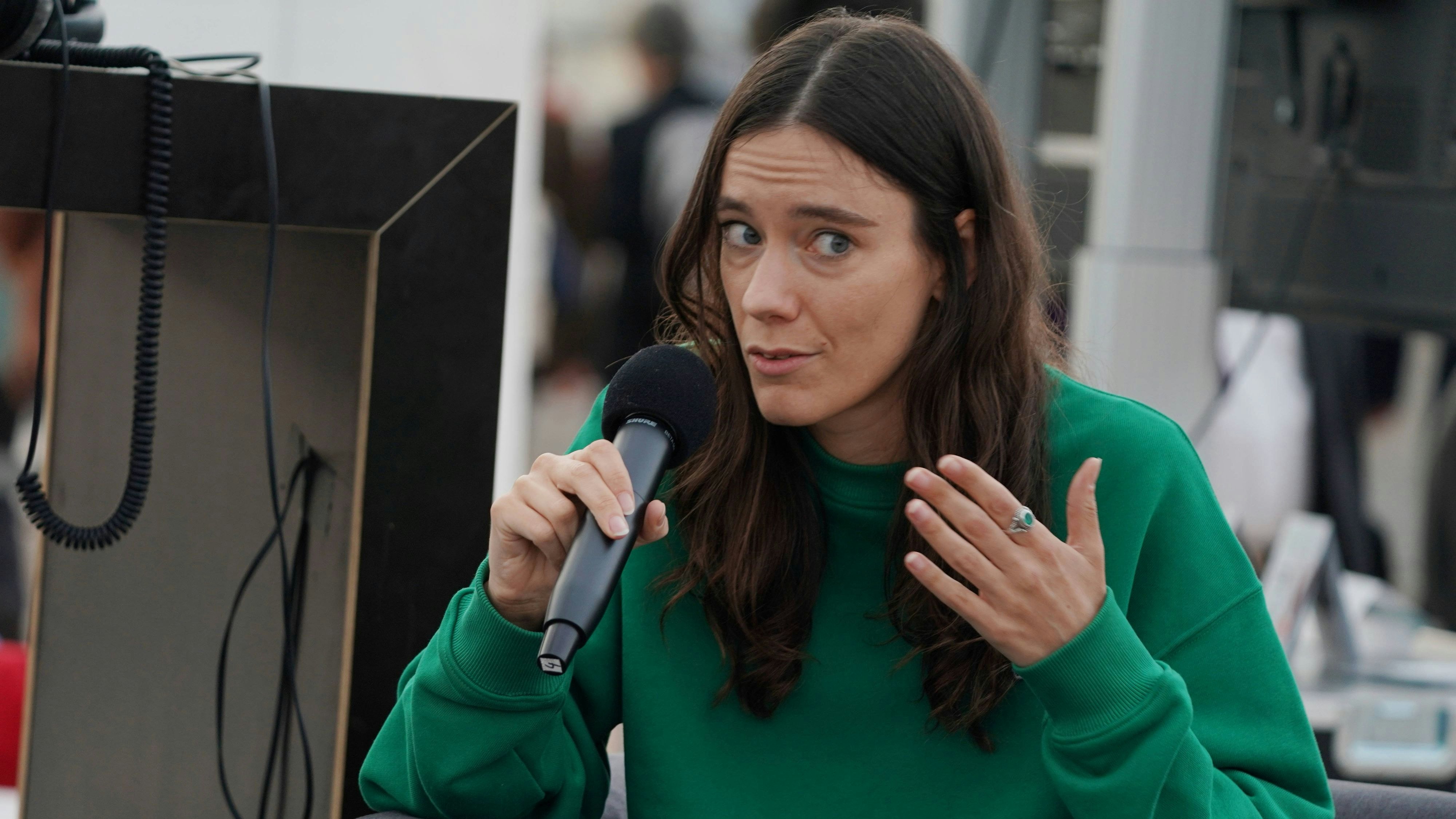 Heute.at - Altbau-Erbe stürzt linke Idealistin in Krise