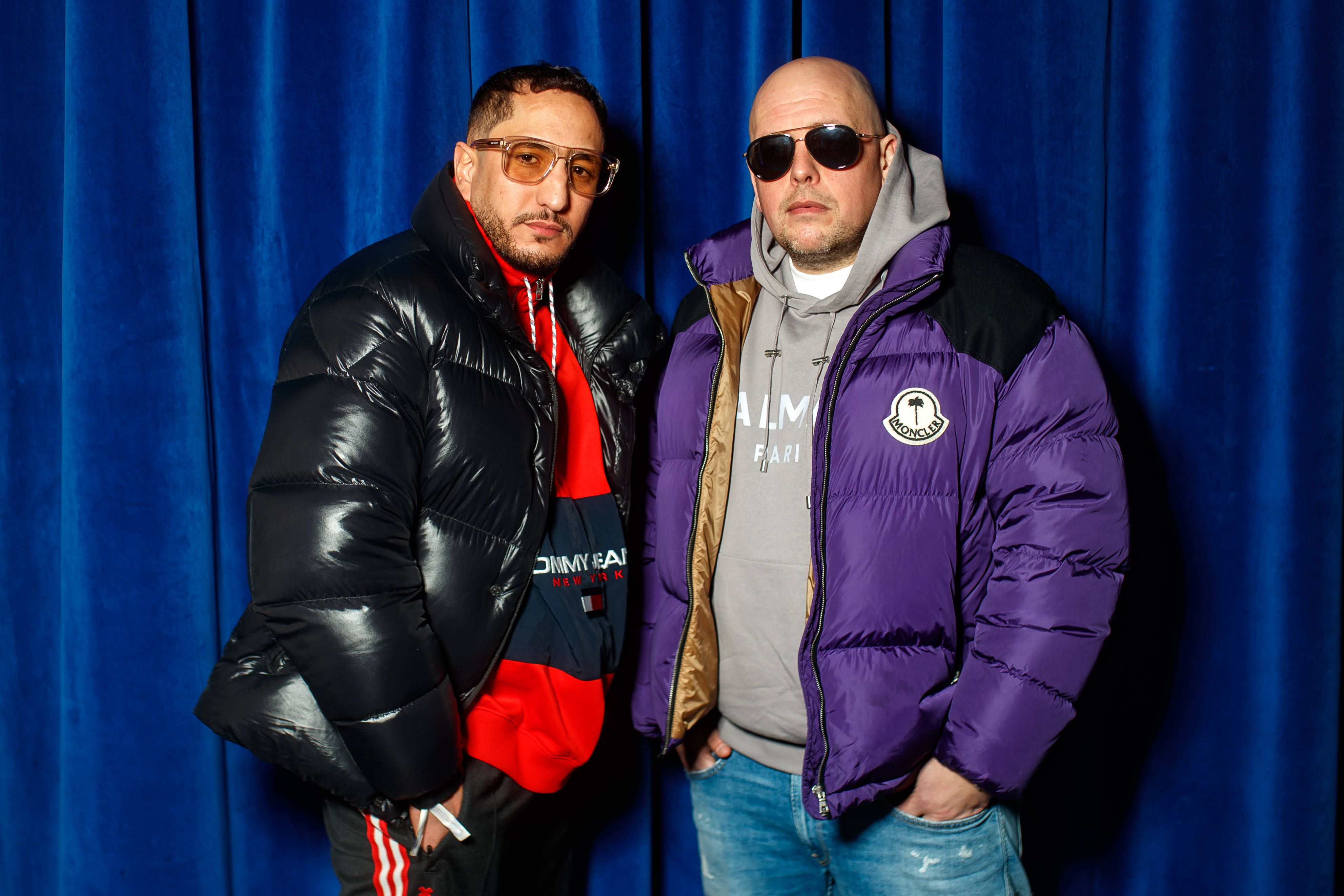 Celo und Abdi werden zu Juroren.