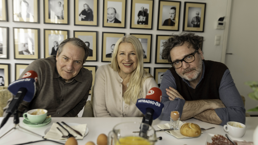 Palfrader und Schalko frühstücken mit Stöckl.