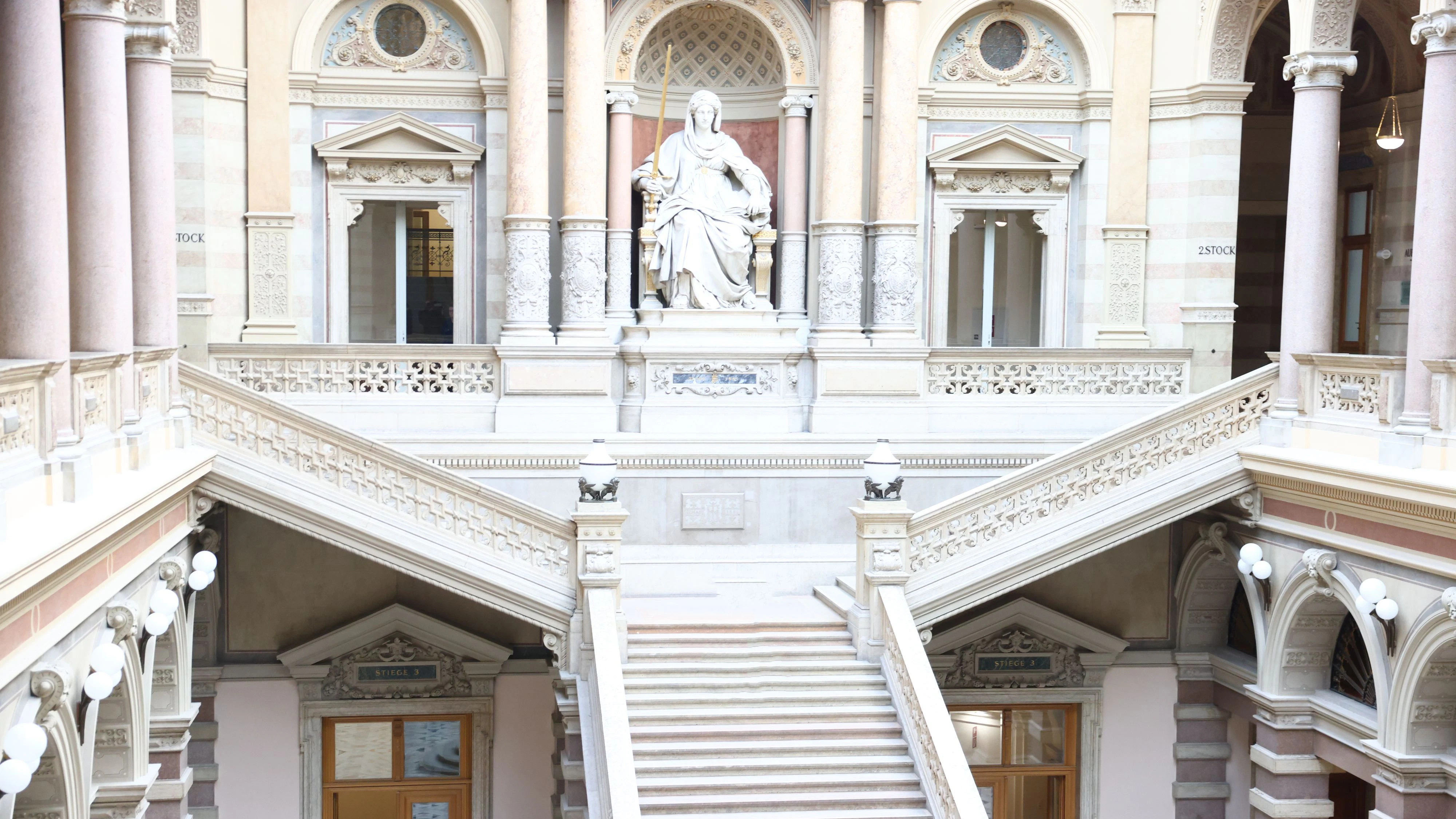 Heute.at - Steuerpanne! Ministerium muss Millionen nachzahlen