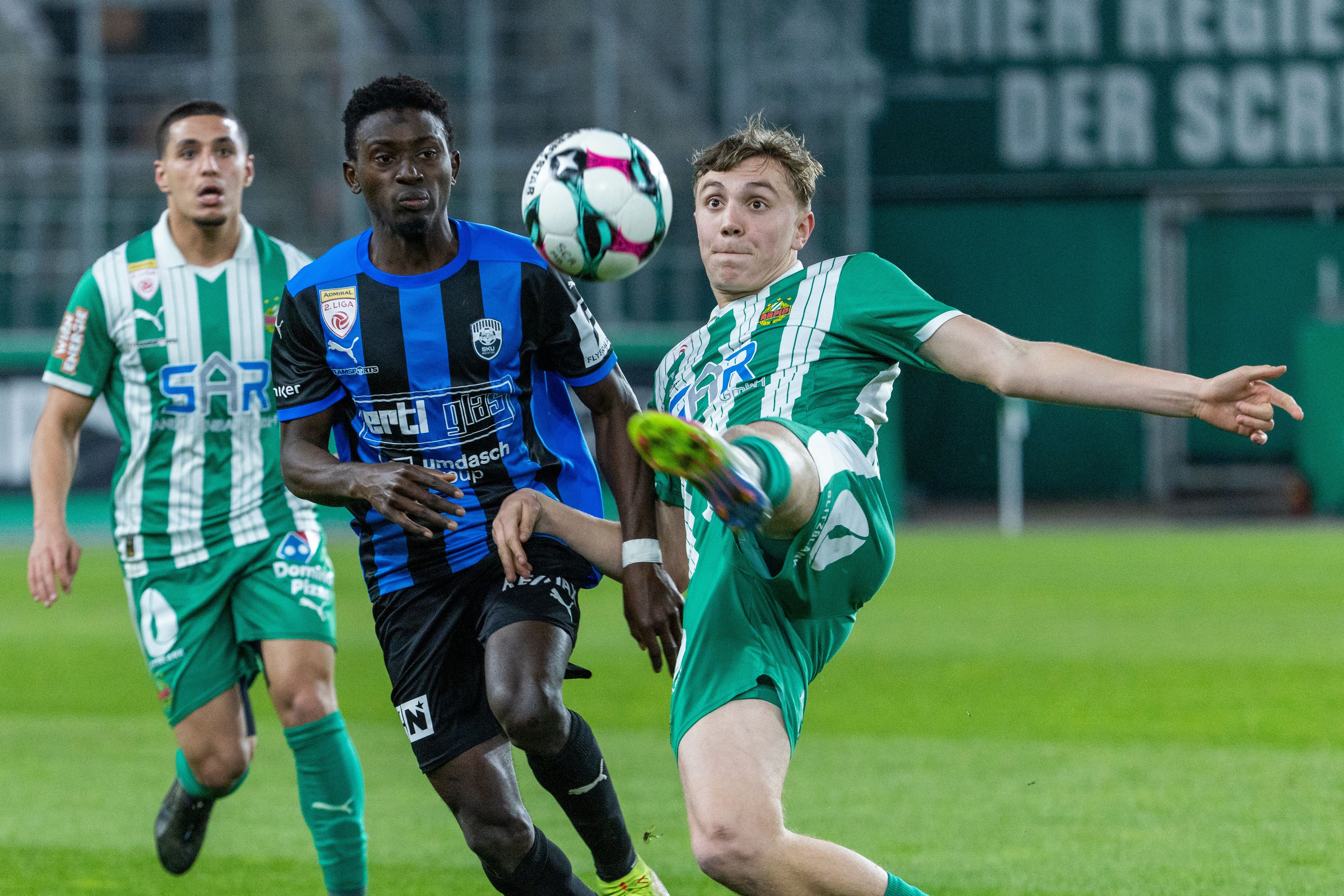 Rapid II duelliert sich mit SKU Amstetten. 