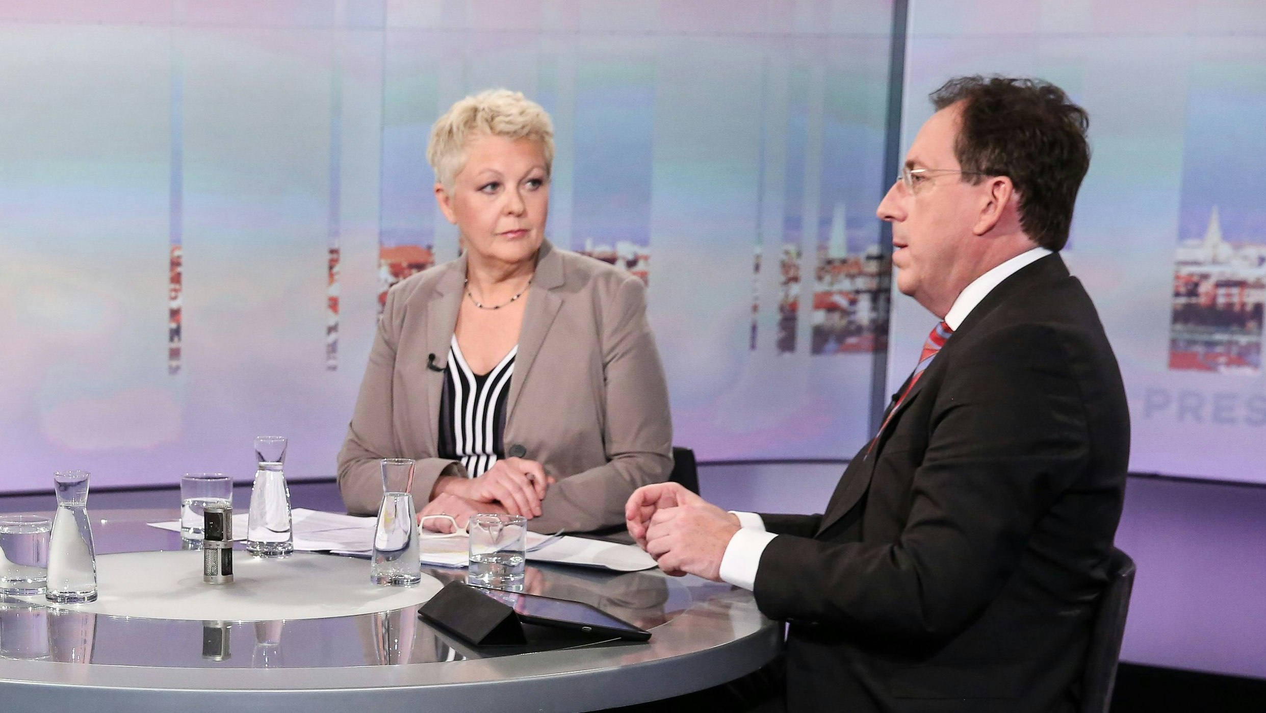 Ex-ORF-Mitarbeiterin Brigitte Handlos zog gegen einige ORF-Granden vom Leder.