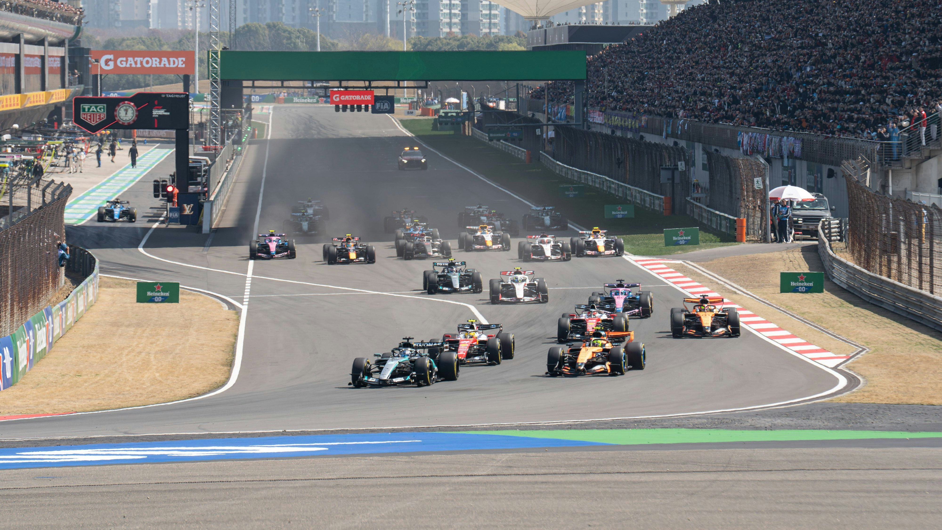 Aufregung um die Geschwindigkeitsanzeigen in der Formel 1. 