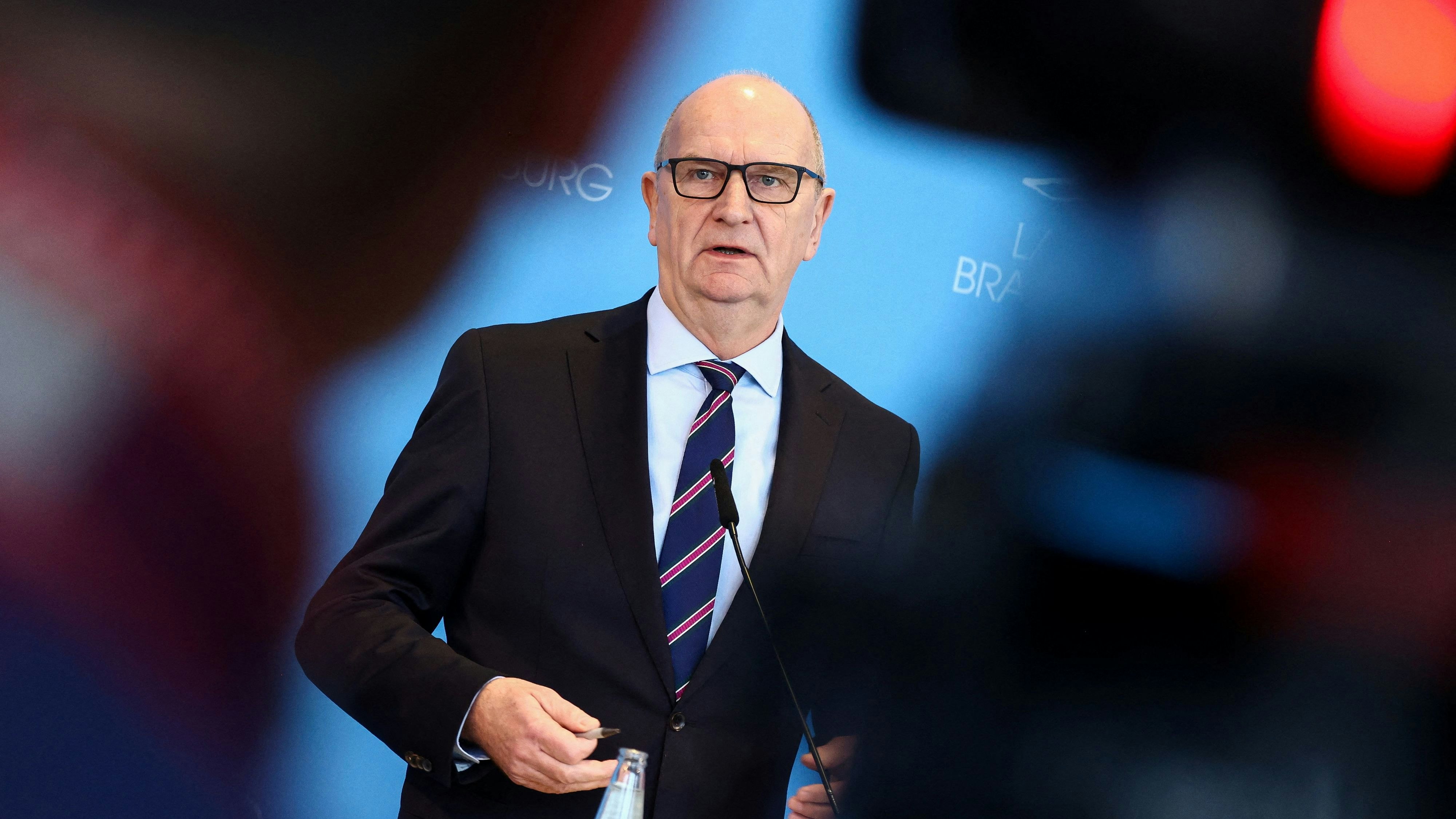 Heute.at - SPD und CDU besiegeln Koalition in Brandenburg