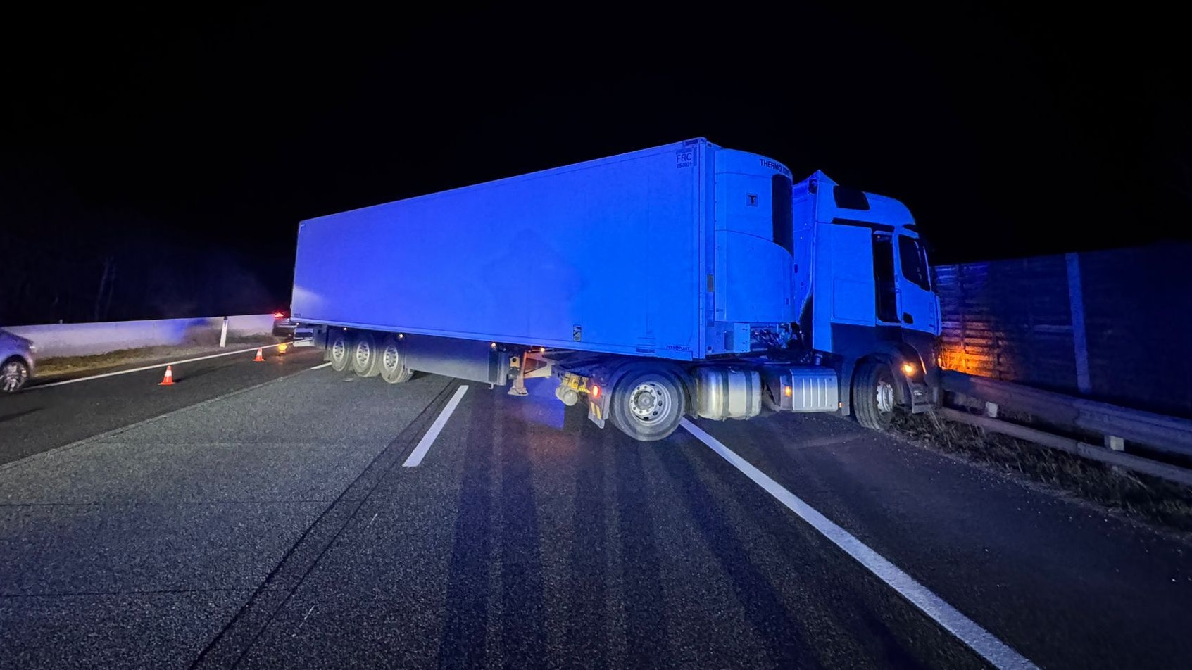 Lkw-Geisterfahrer auf der A2: Mehrere Pkw in Unfall verwickelt