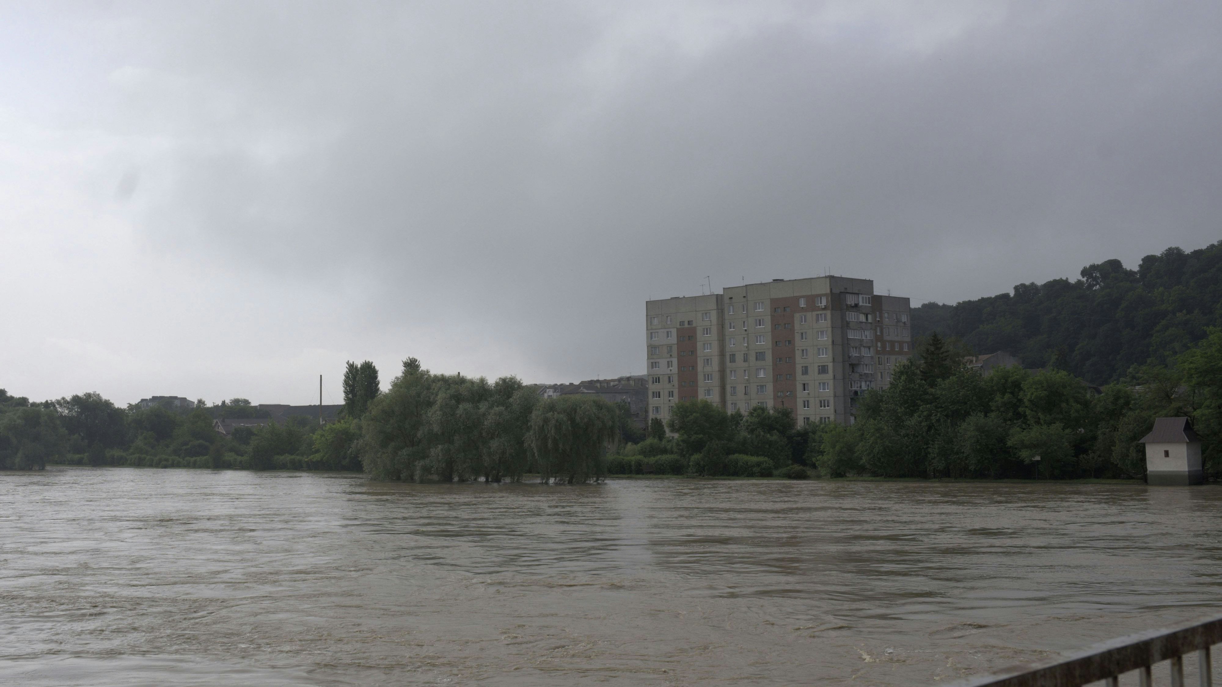 Gemeinden dürfen vorerste kein Wasser auf dem Fluss benutzen. (Symbolbild)