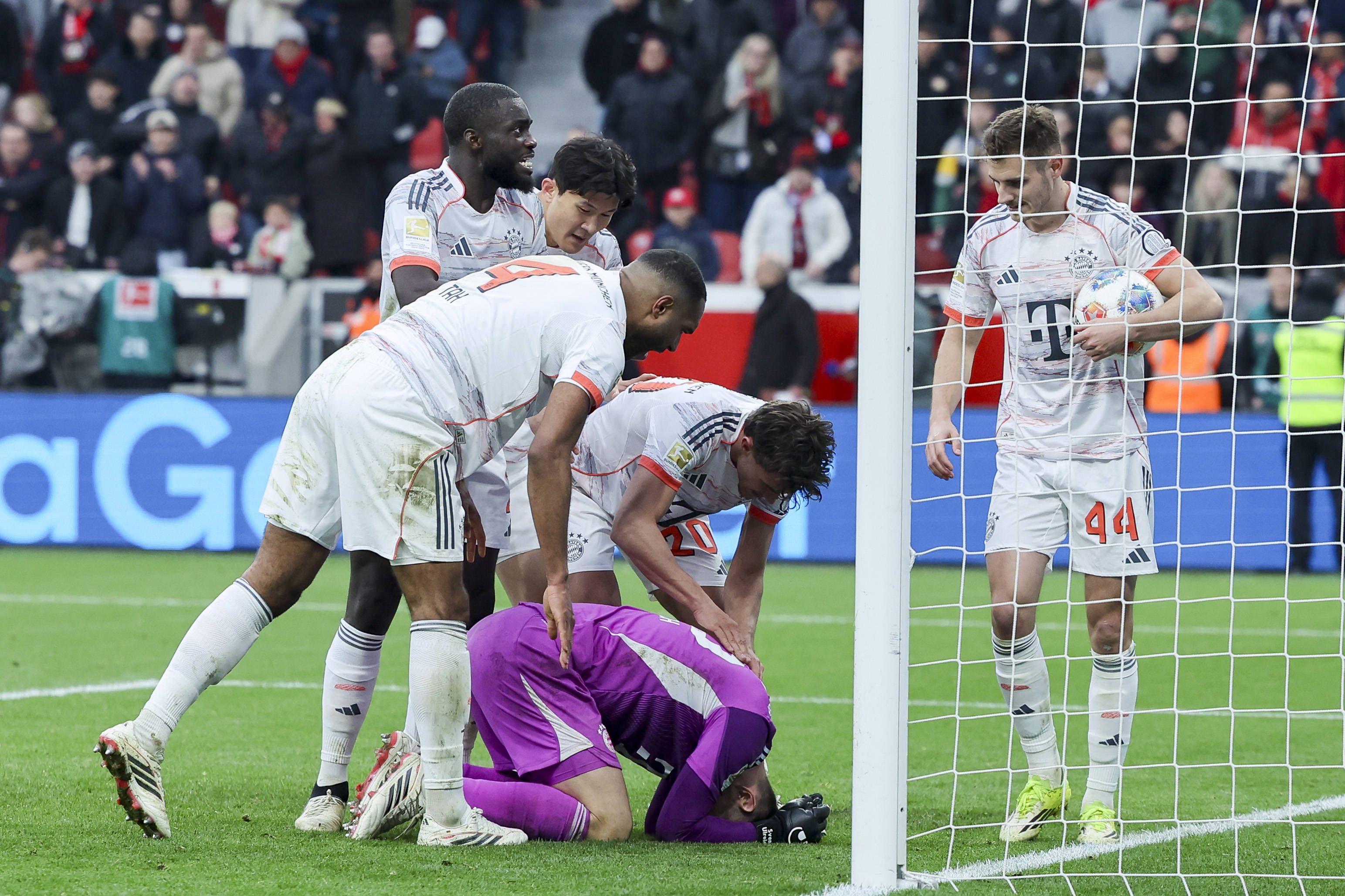 Sven Ulreich zog sich eine Muskelverletzung zu