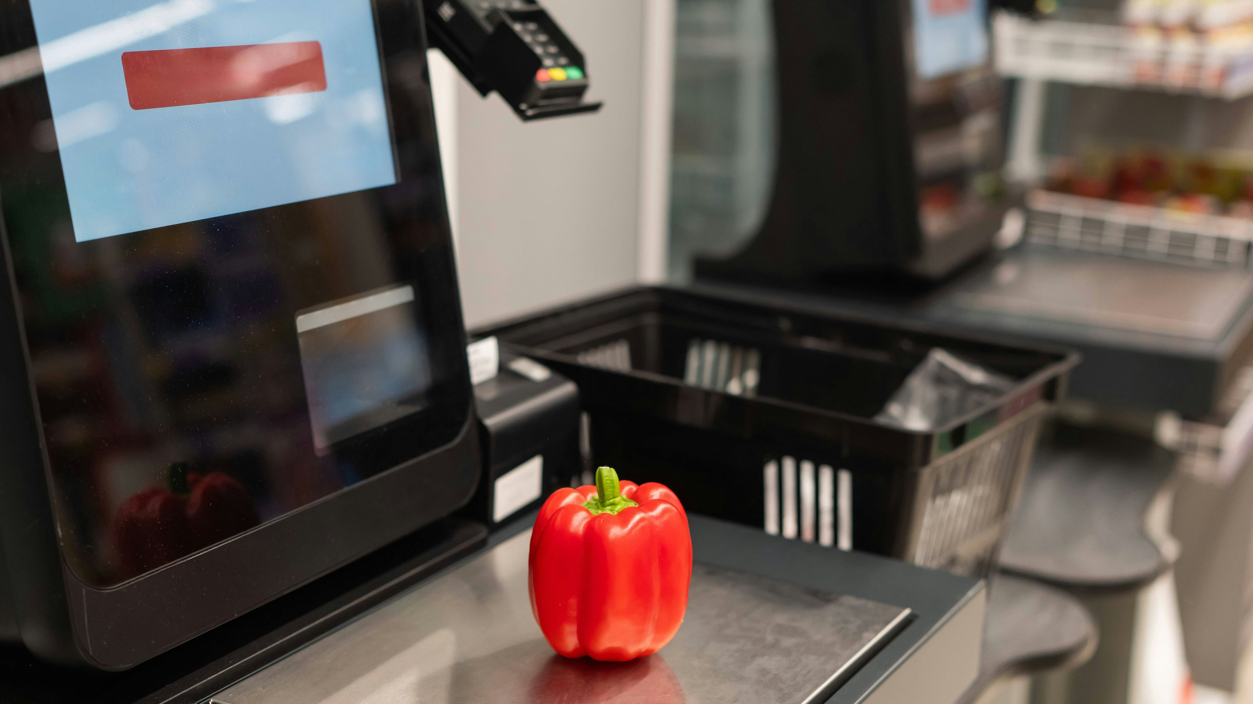 Heute.at - SB-Kassen: Neue KI sagt Ladendieben jetzt den Kampf an