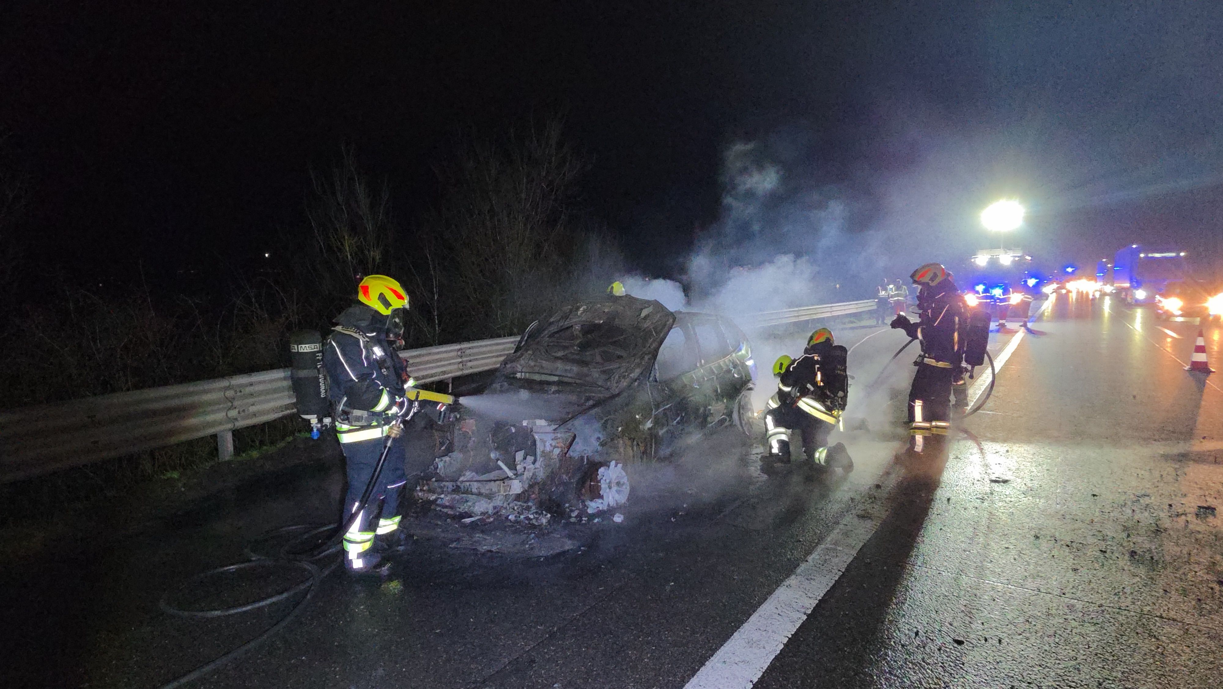 Pkw-Brand auf der A1 bei Ybbs