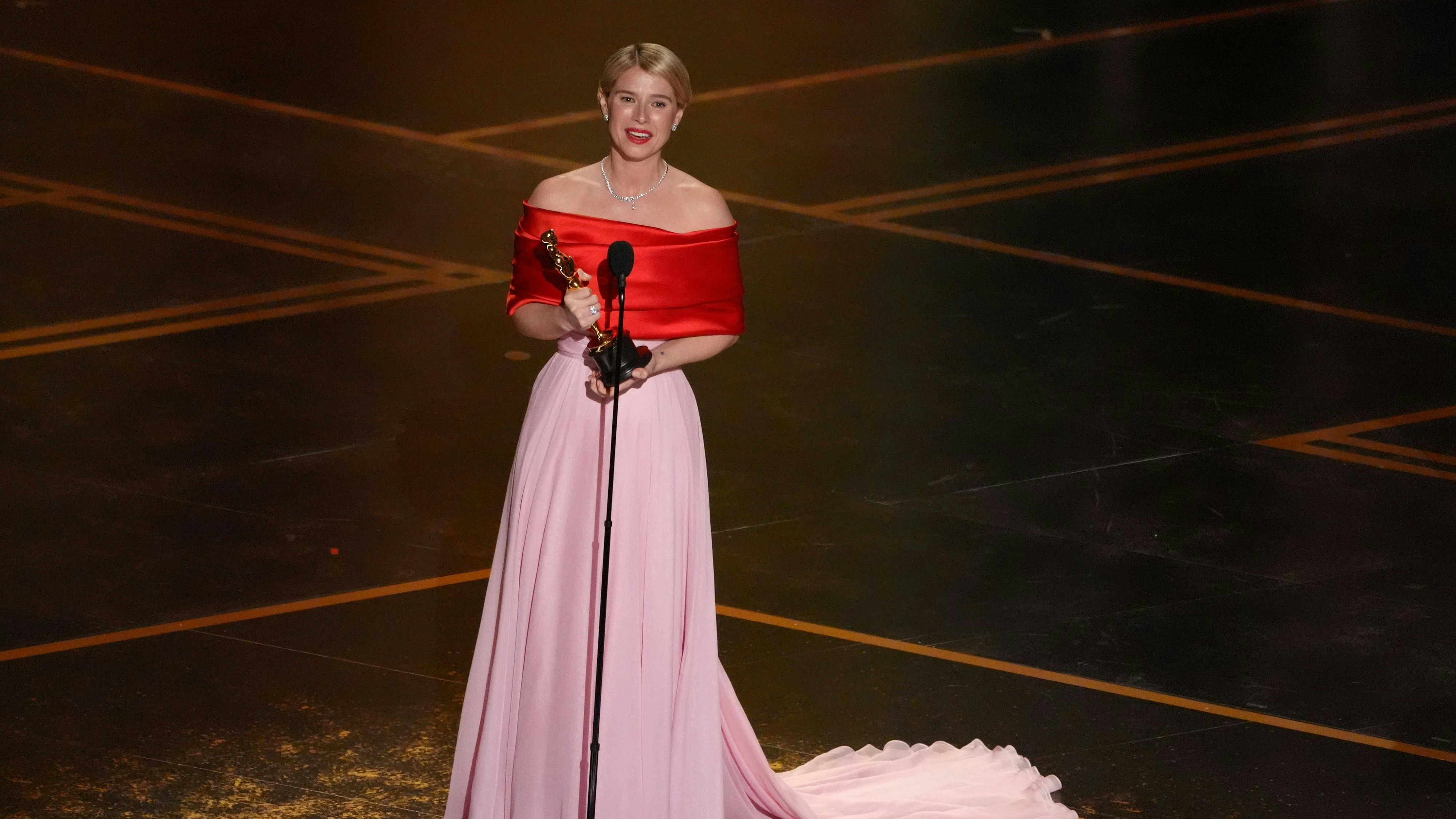 Jessie Buckley bekommt einen Goldjungen für "Hamnet".