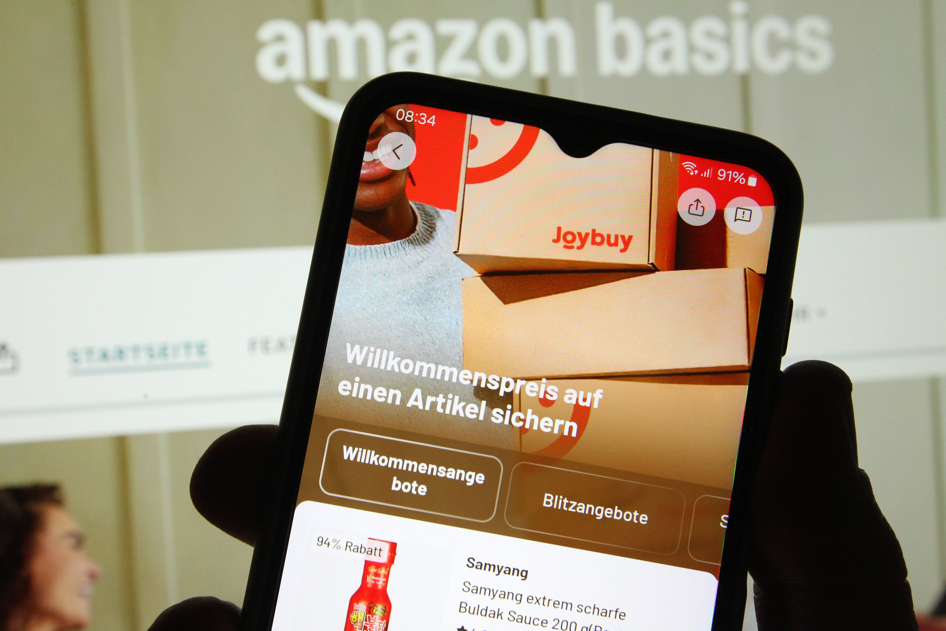 Heute.at - Chinas JD.com greift Amazon in Europa an