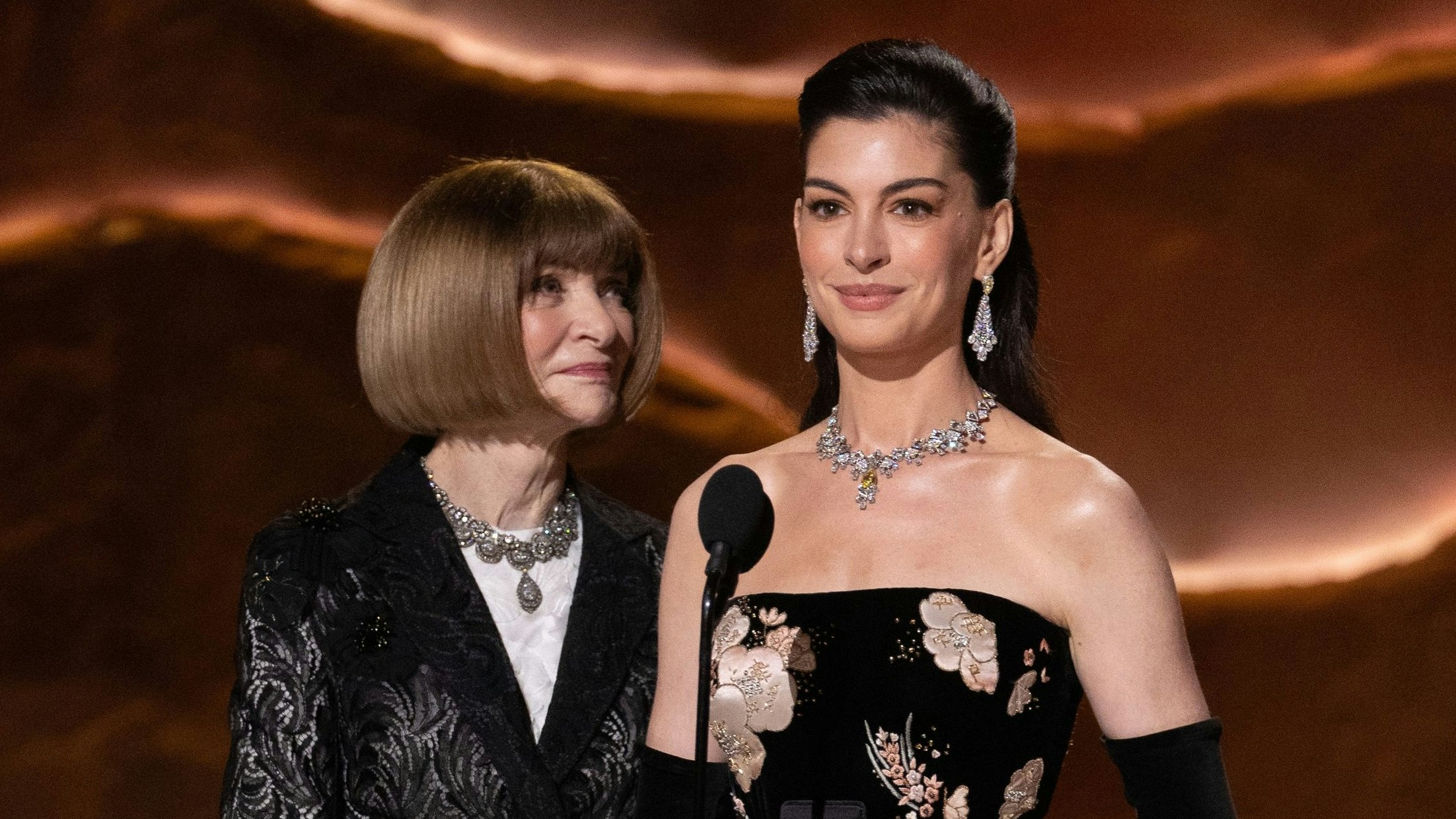 ACT  -- Dame Anna Wintour and Anne Hathaway present the Oscar for Makeup and Hairstyling during the 98th Oscars at the Dolby Theatre at Ovation Hollywood on Sunday, March 15, 2026., Credit:Avalon.red / Avalon