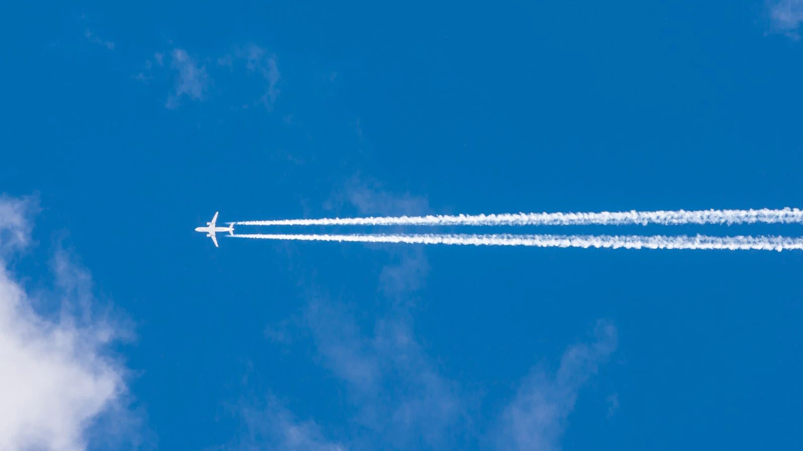 Der Irankrieg zwingt Airlines zu teureren Tickets