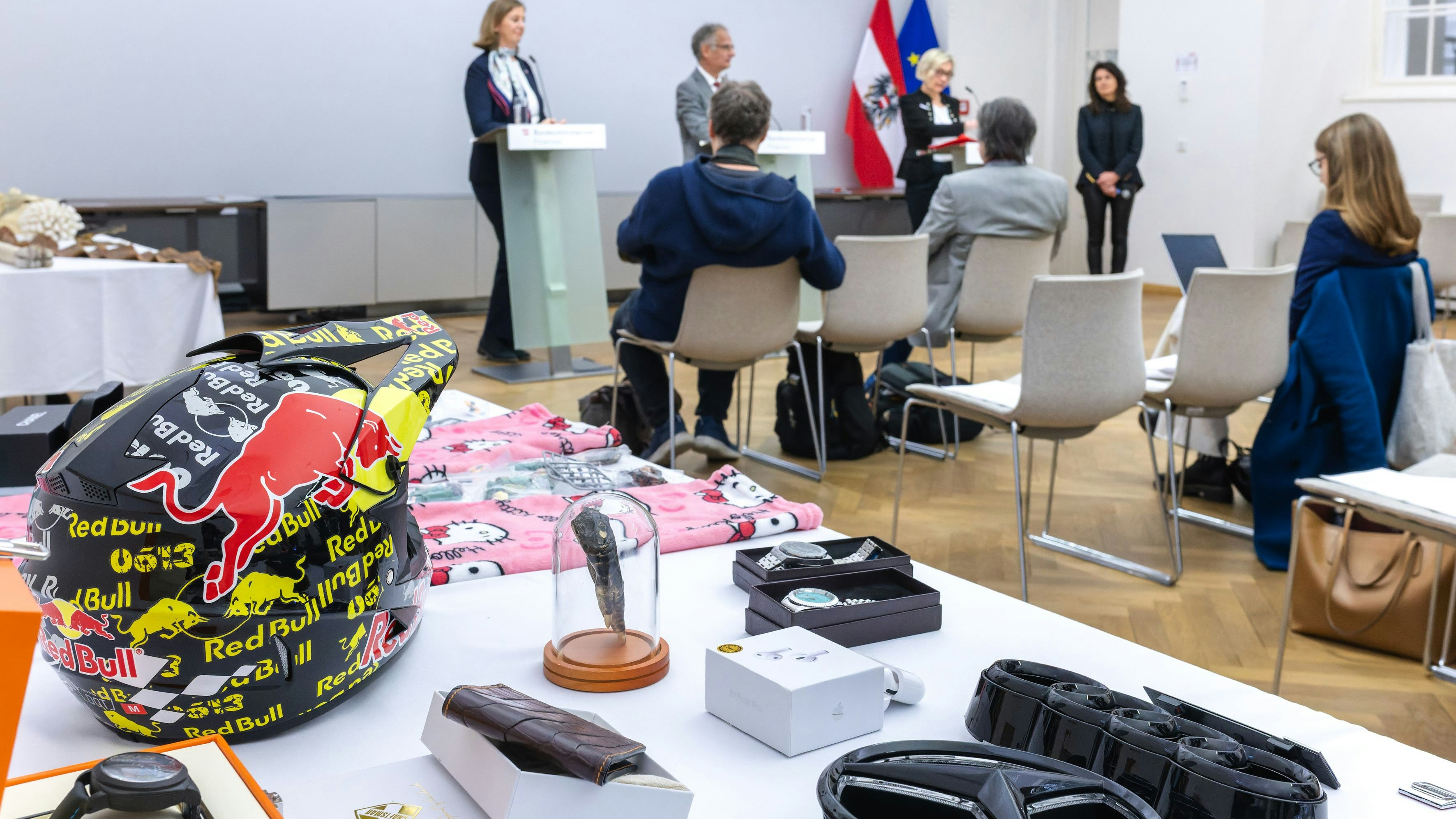 Das Zollamt sicherte 2025 über acht Milliarden Euro für den Staatshaushalt.