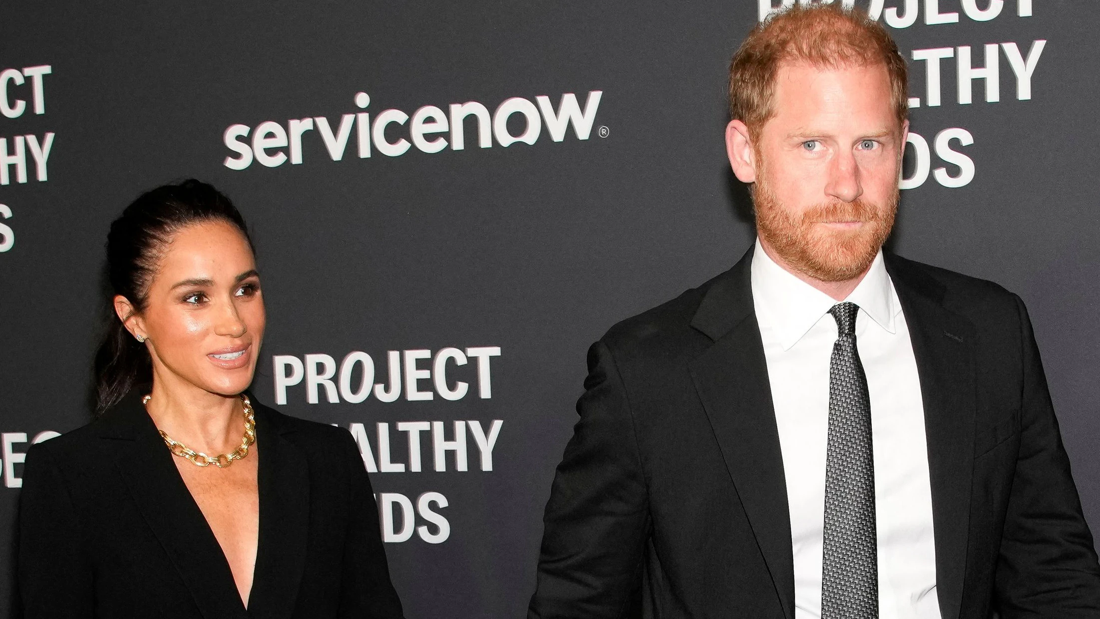 Heute.at - Harry & Meghan: Royals löschen plötzlich alle Spuren