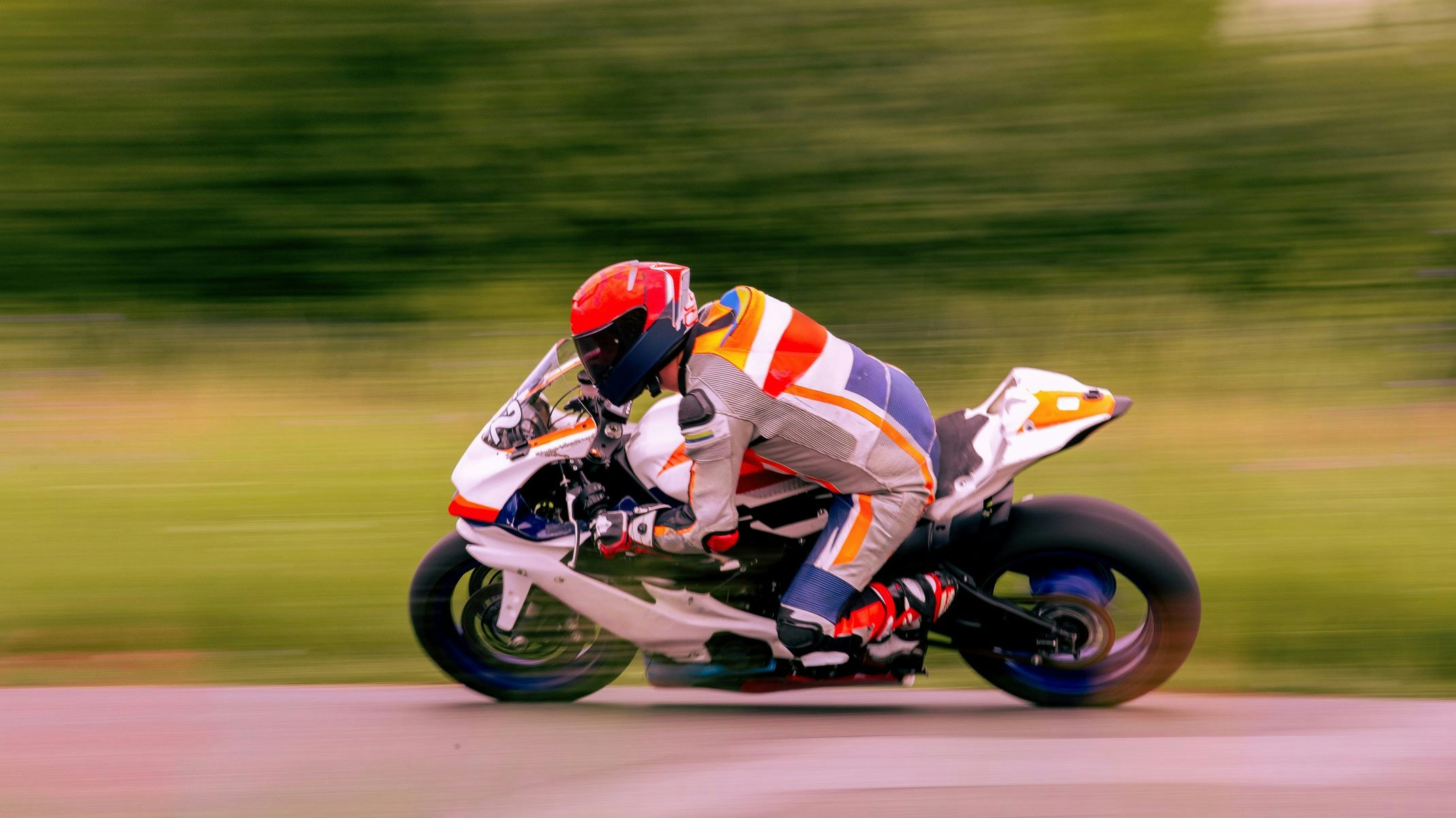 Heute.at - Horror-Crash mit 300 km/h – Verletzter verklagt Klinik