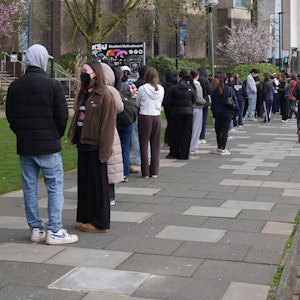 Zwei Tote: Was man über Meningitis-Ausbruch an Uni und zwei Schulen weiß