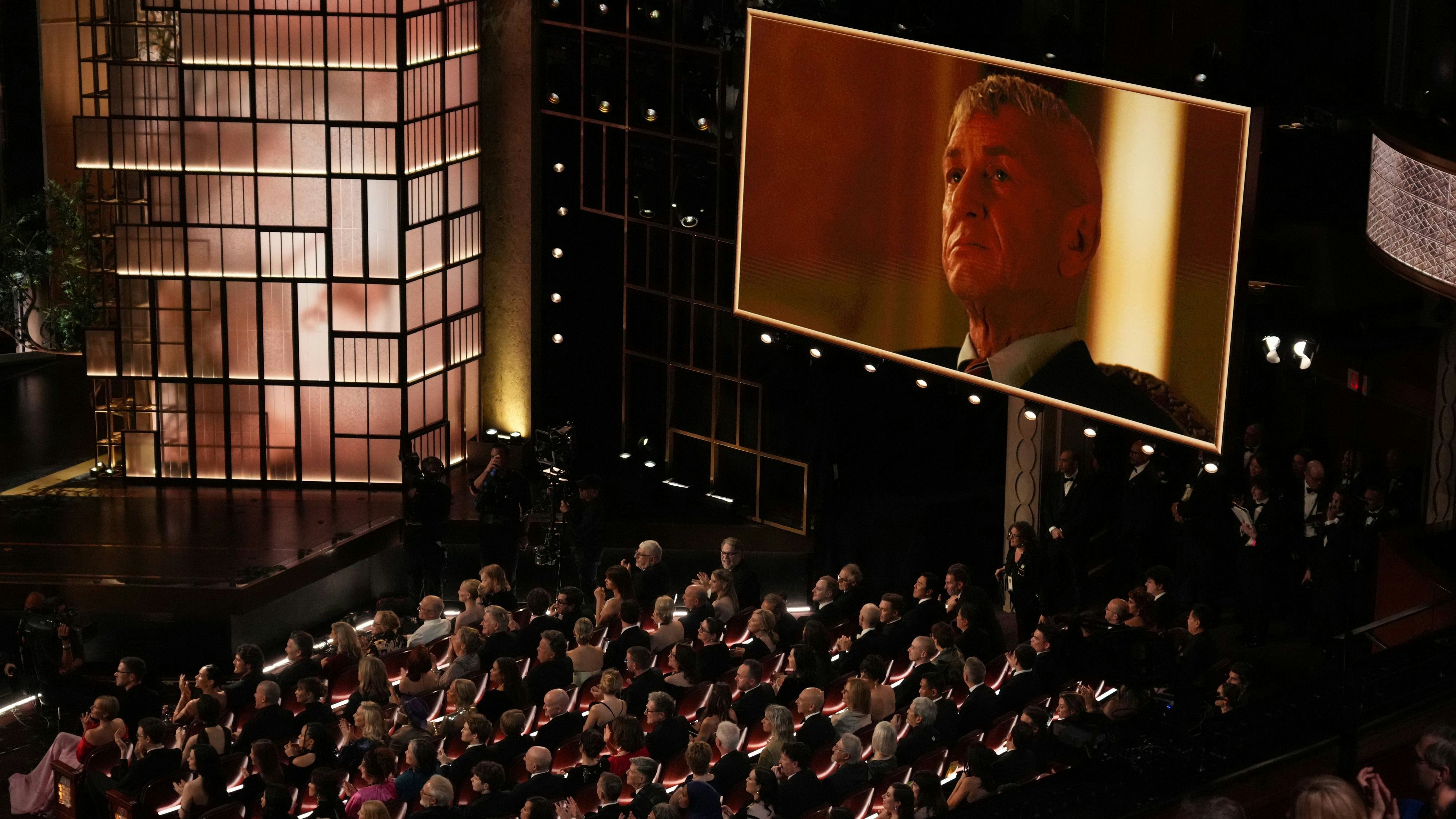 Sean Penn gewinnt den Oscar als bester Nebendarsteller. Er ist aber nicht da.