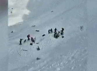 Sogar in den spanischen Pyrenäen gehen immer wieder tödliche Lawinen ab.