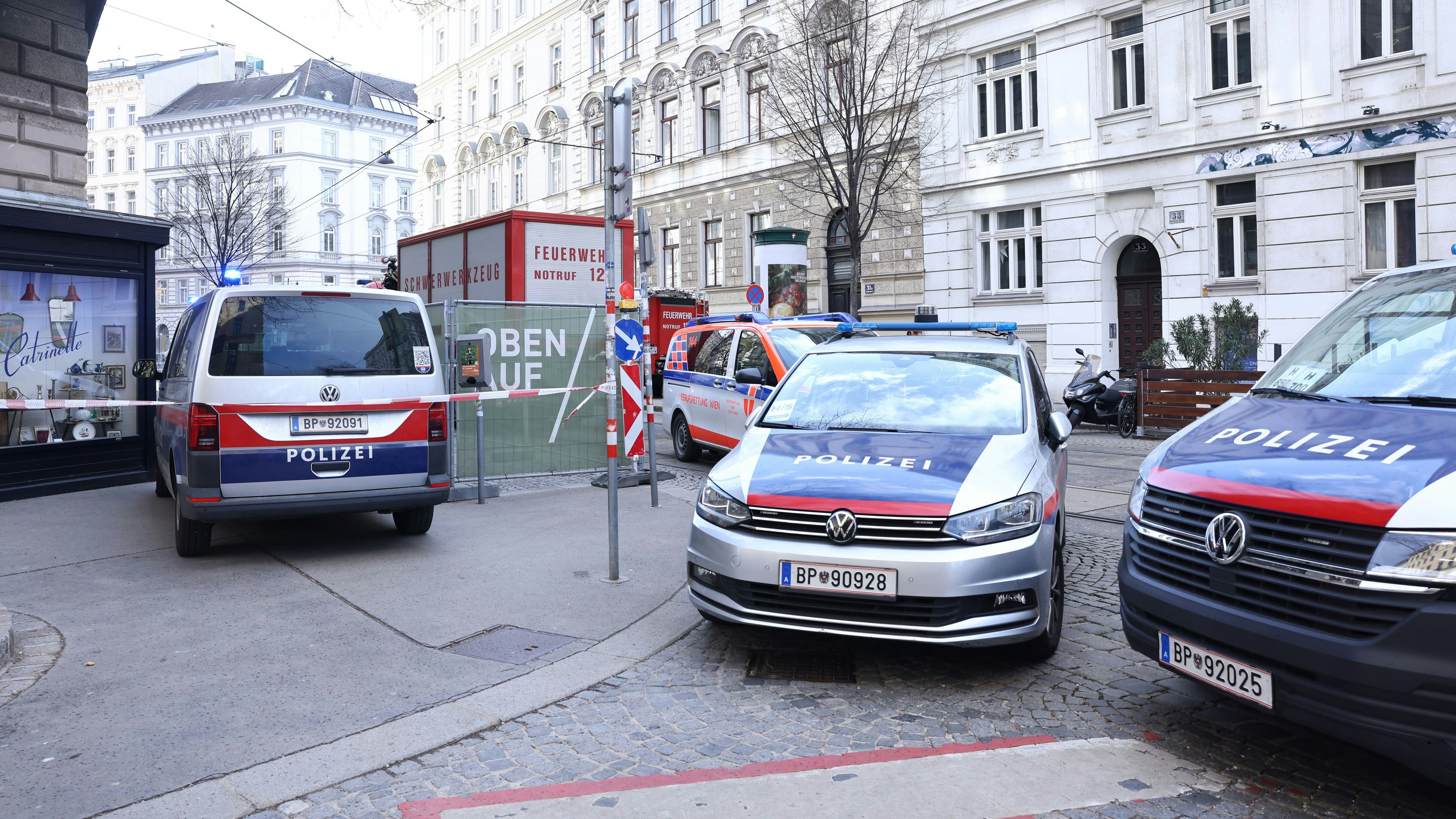 Heute.at - Baugerüst eingestürzt – Katastrophe in Wien, vier Tote