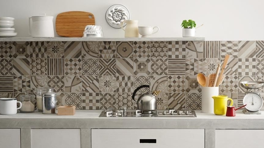 Fliesen für die Küchenwand verleihen einen wohnlichen Flair 