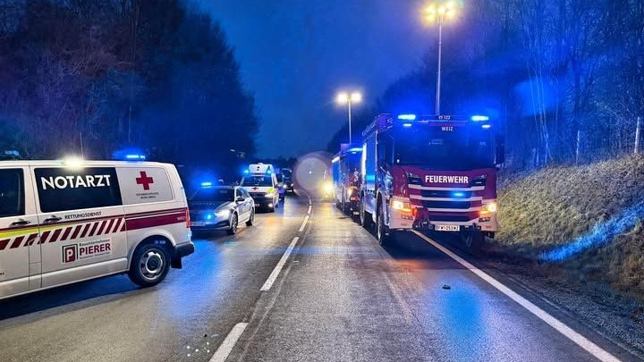 Heute.at - Trauer um Fußball-Talent (16) nach tödlichem Unfall