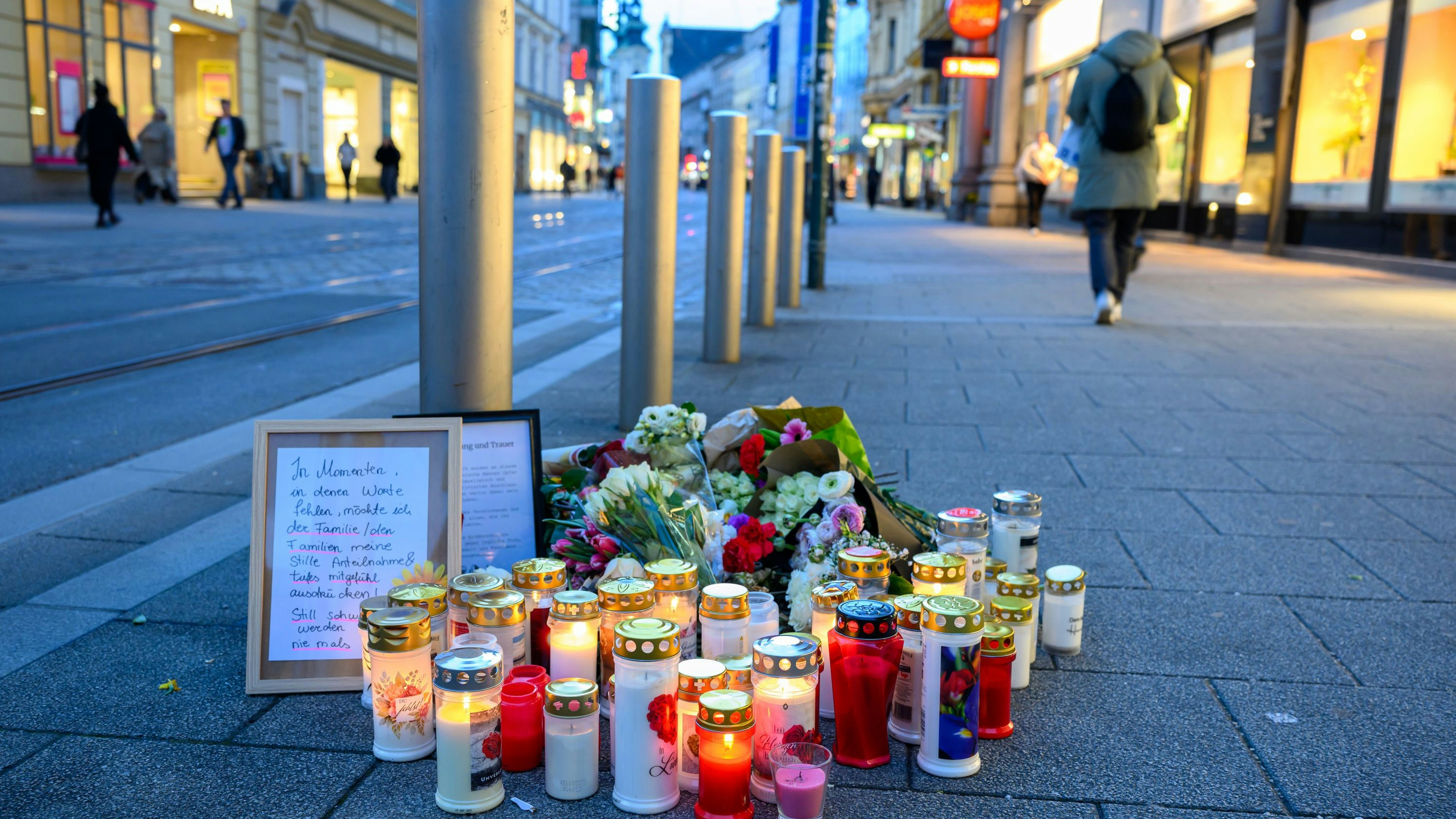 Gedenkstätte nach Messer-Angriff in Linz.