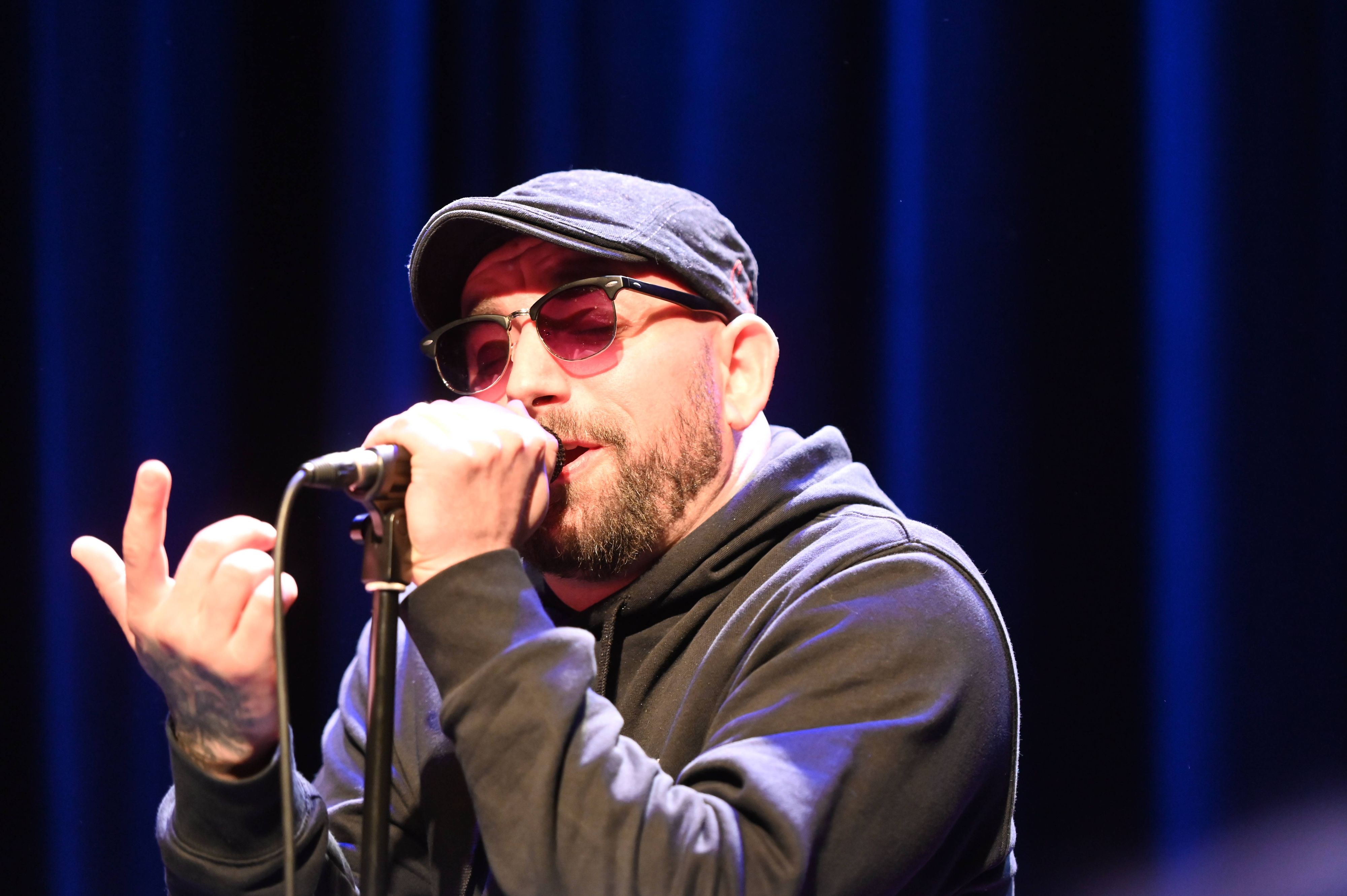 Christopher Seiler schildert nun seine Version der Nacht. 